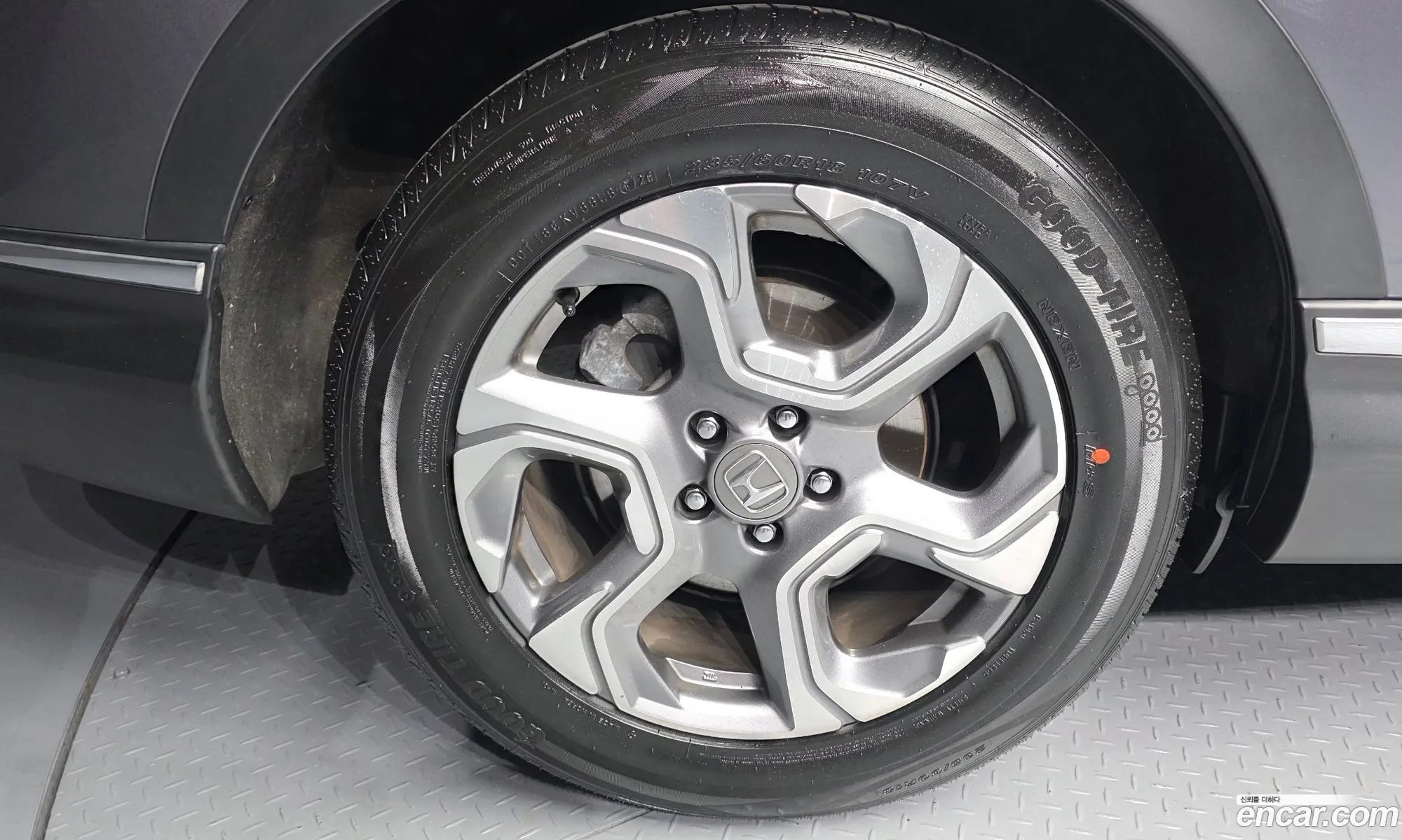 Honda CR-V 2019 5J6RW1870KL520403 — 29