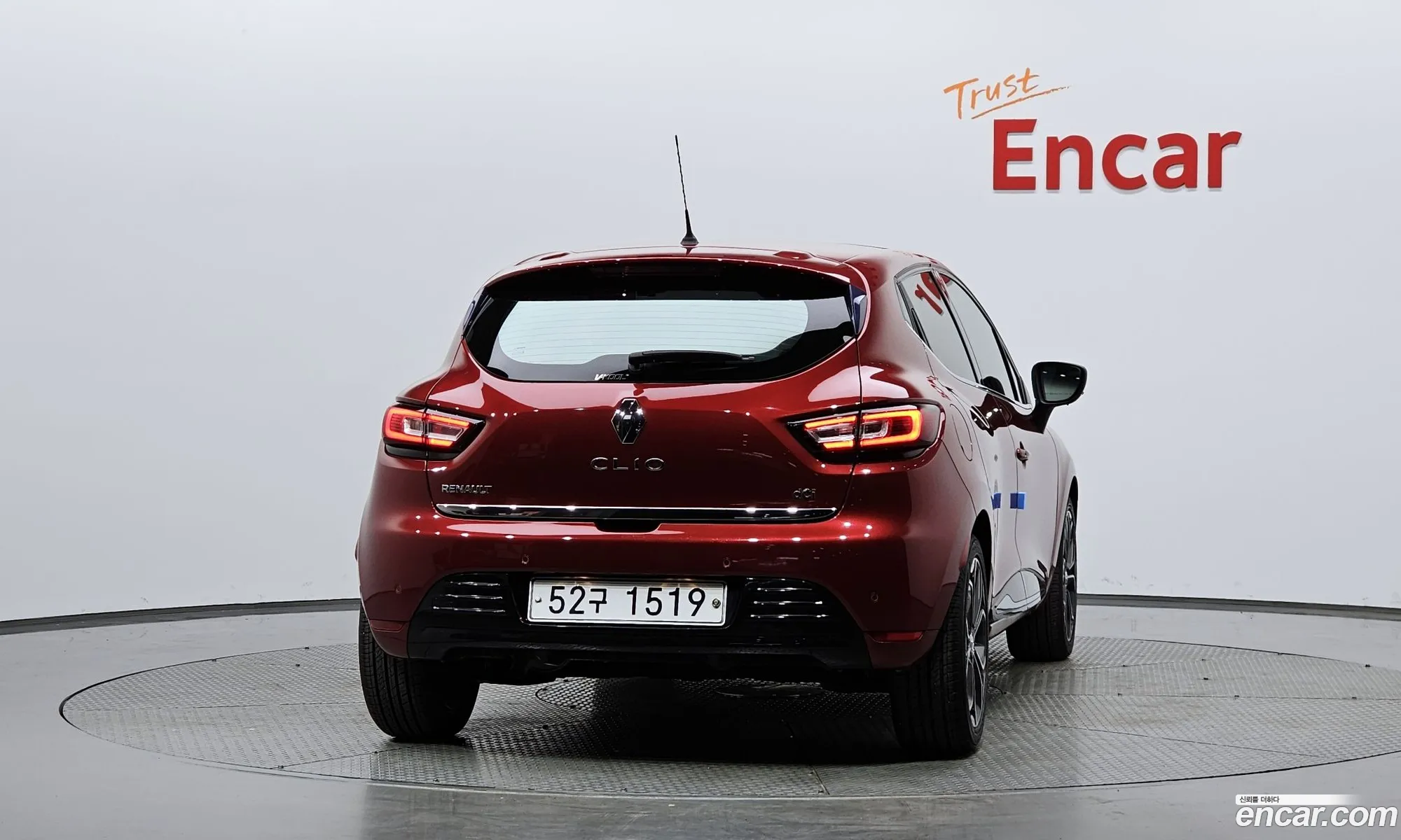 Renault Korea (Samsung) Clio 2018 — 14