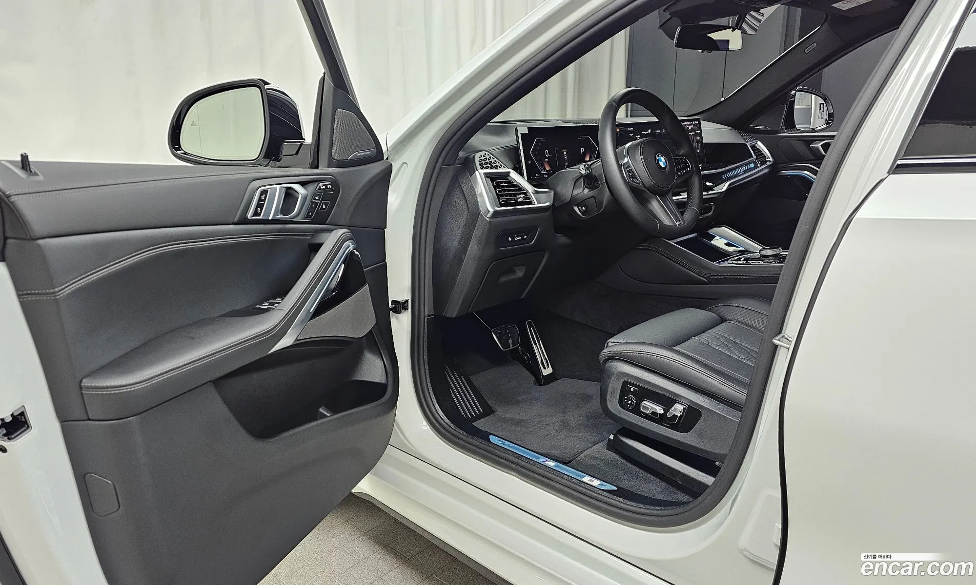 BMW X6 2025 — 19