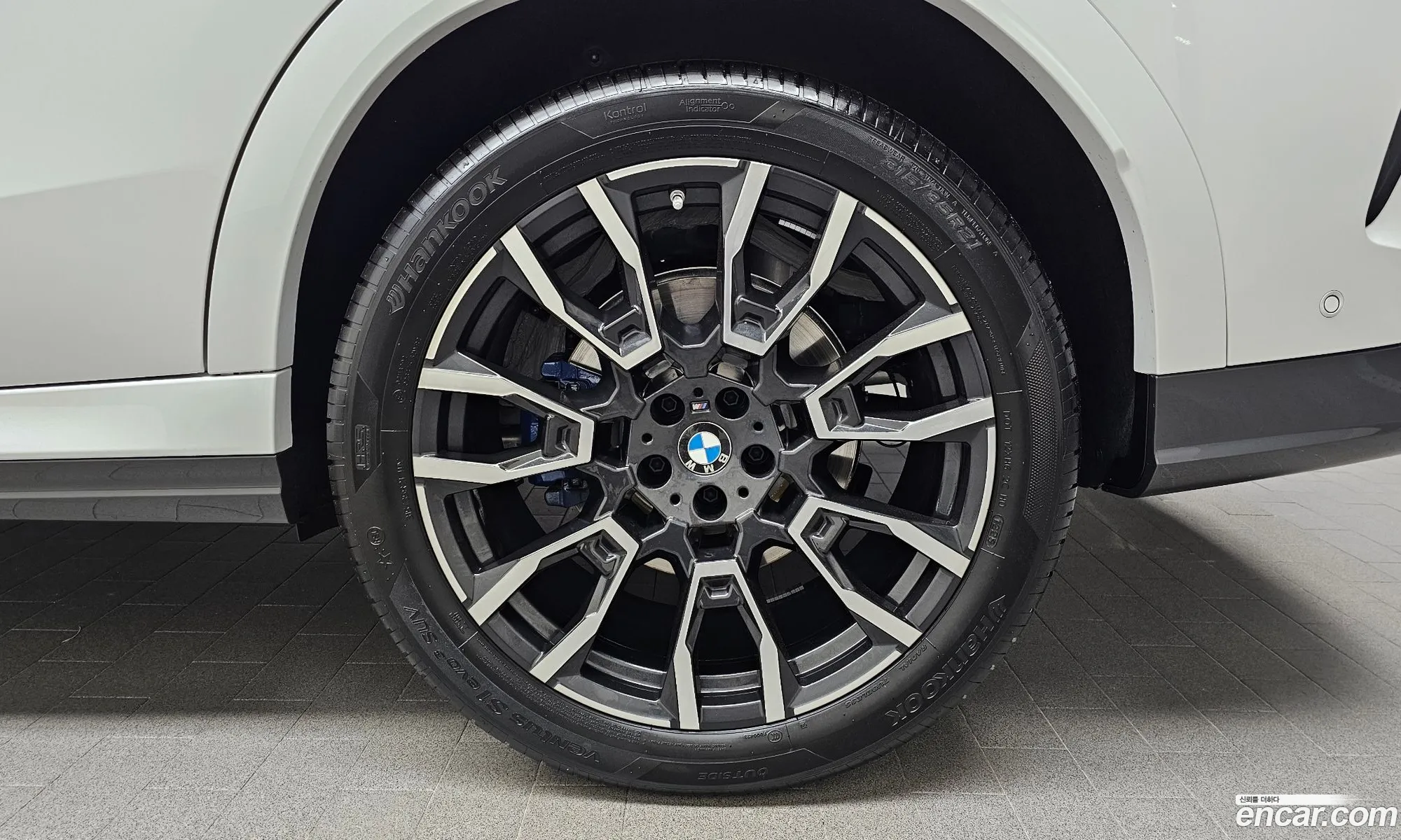 BMW X6 2025 — 26