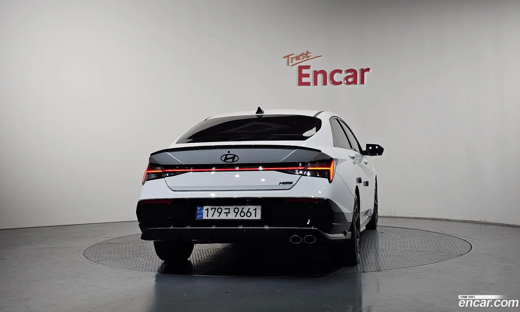 Hyundai Elantra 2024 — 10
