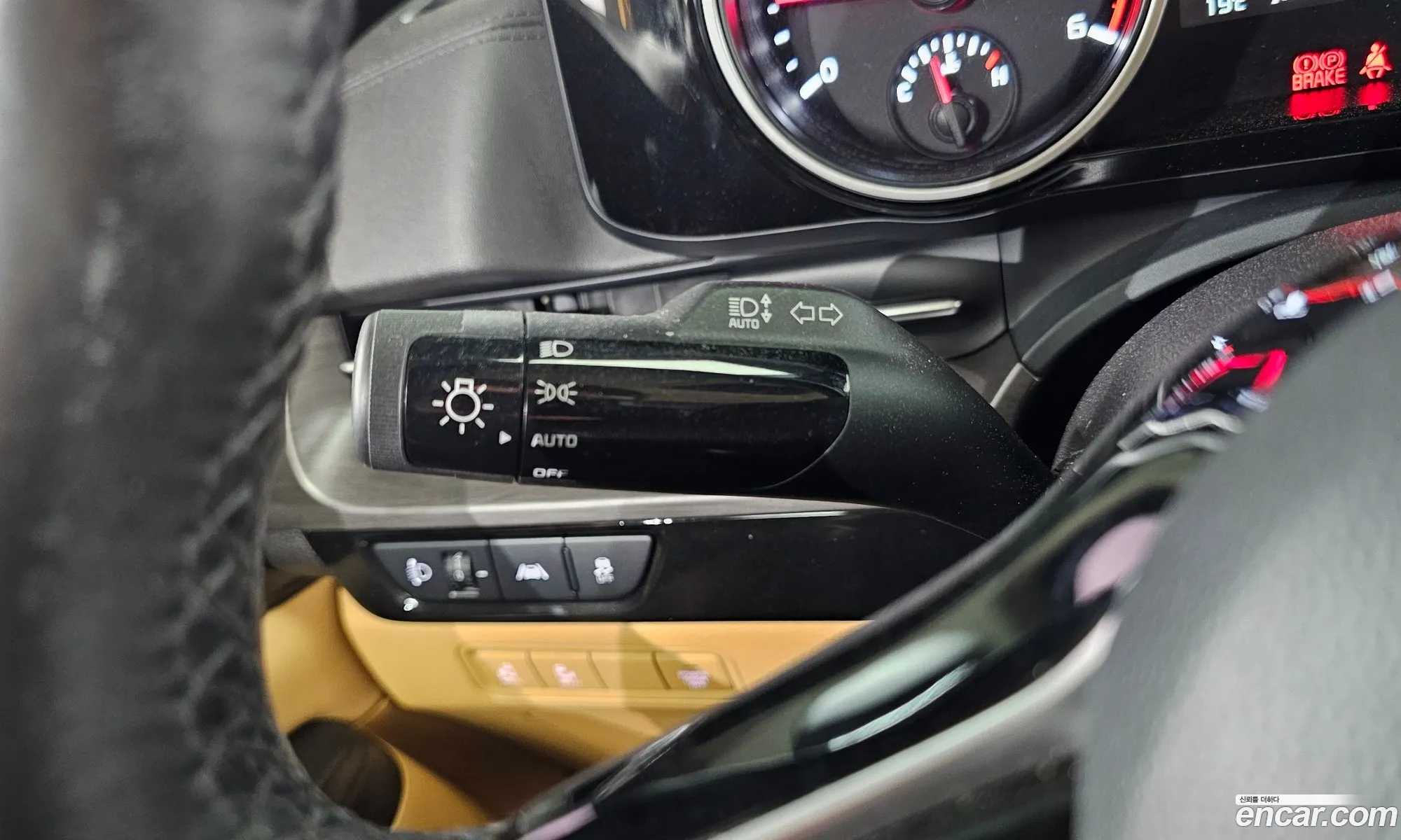 Kia Carnival 2022 — 36