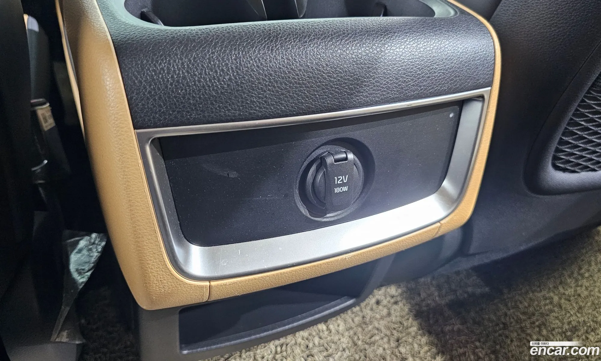 Kia Carnival 2022 — 35