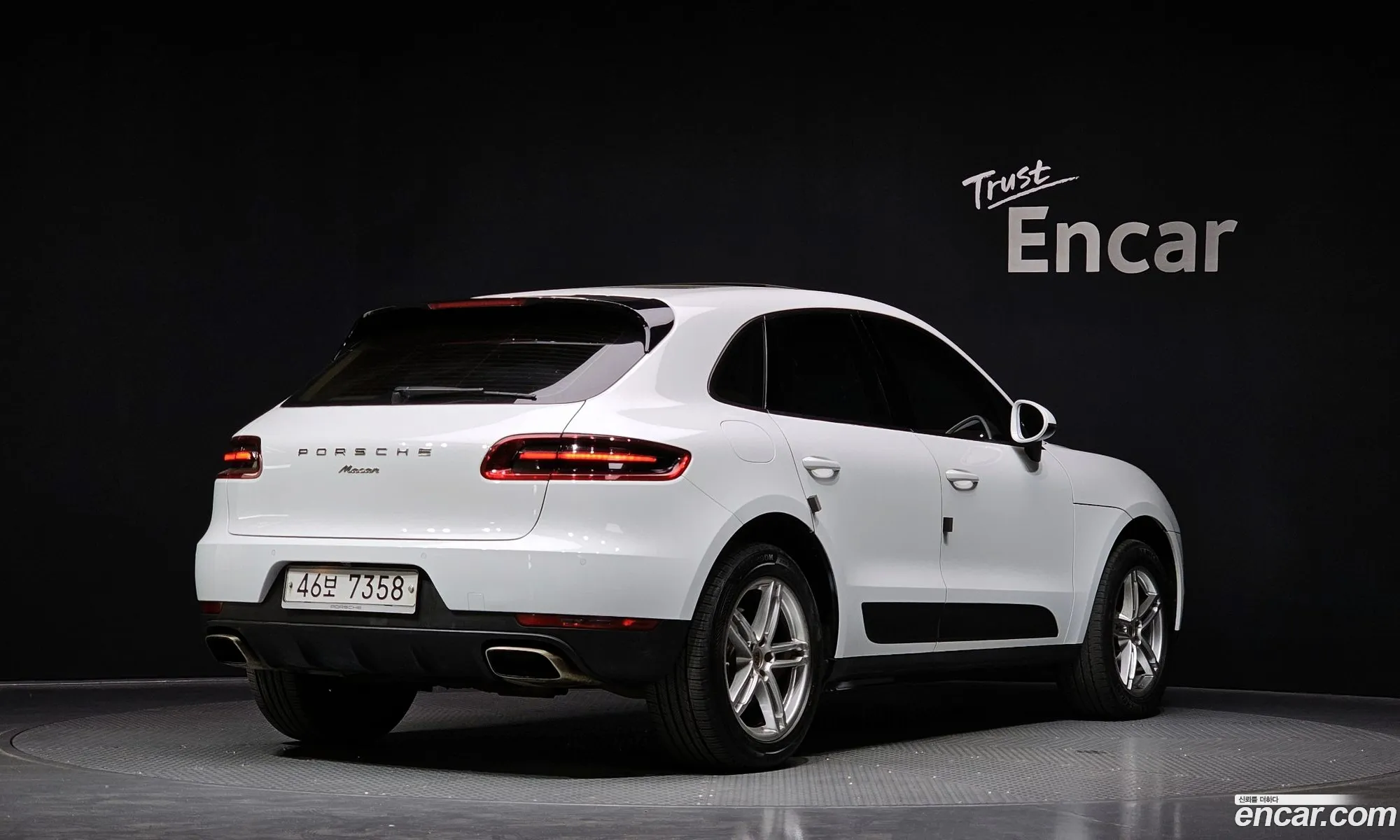 Porsche Macan 2017 — 20