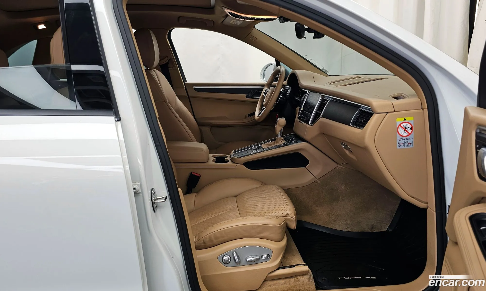 Porsche Macan 2017 — 13