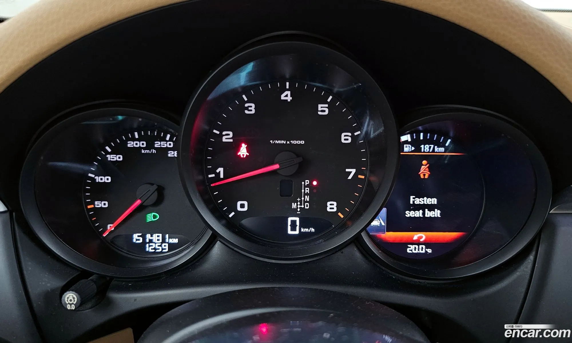 Porsche Macan 2017 — 2