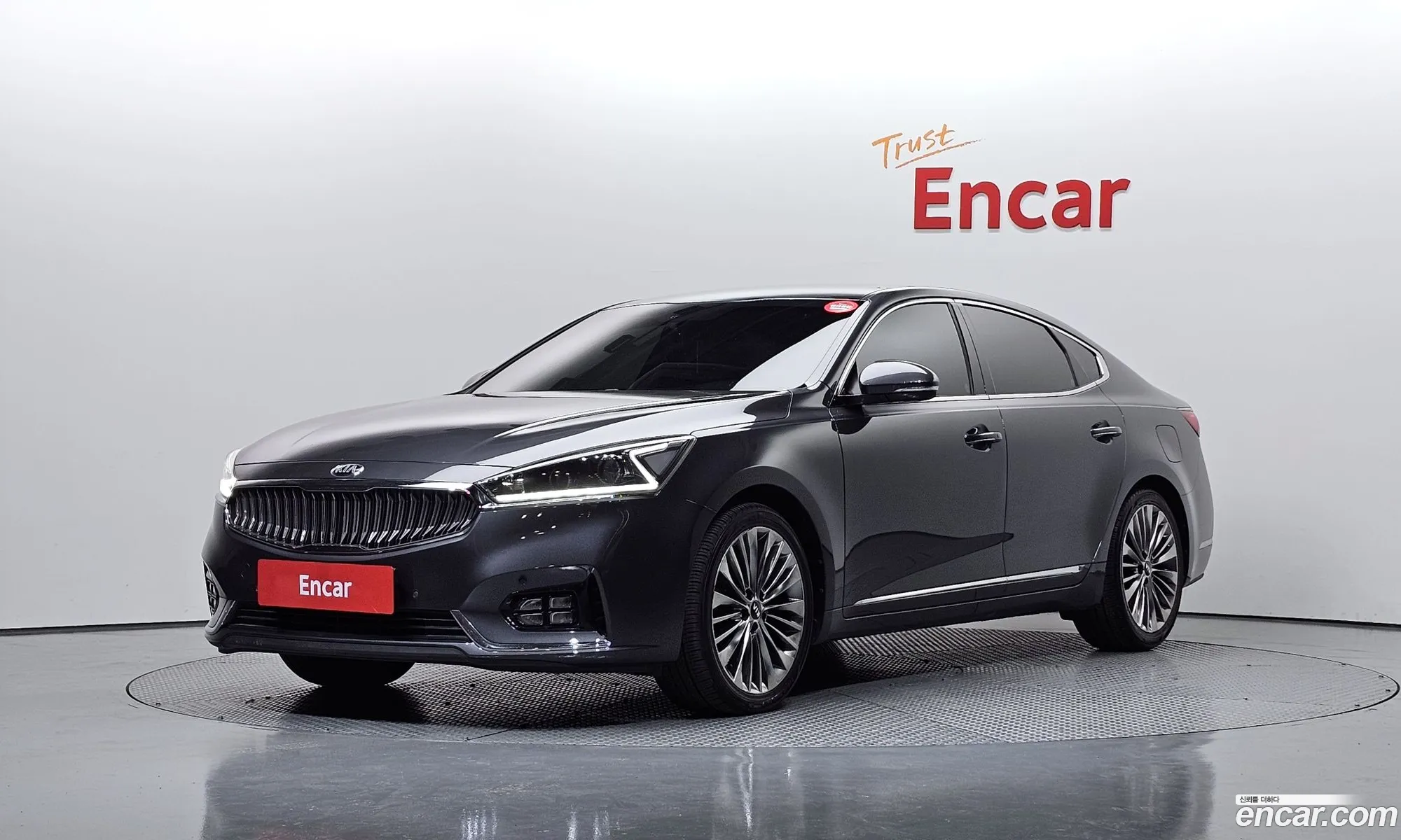 Kia K7 2016 — 11