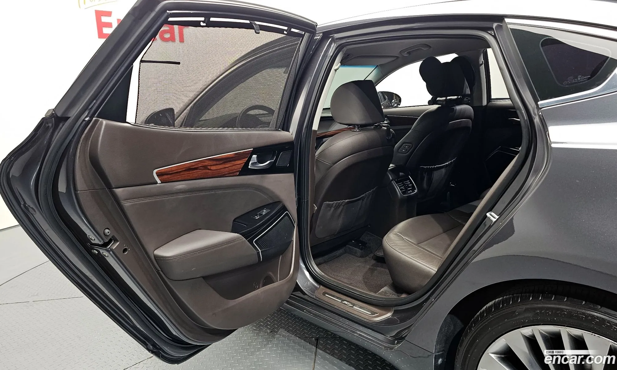 Kia K7 2016 — 18
