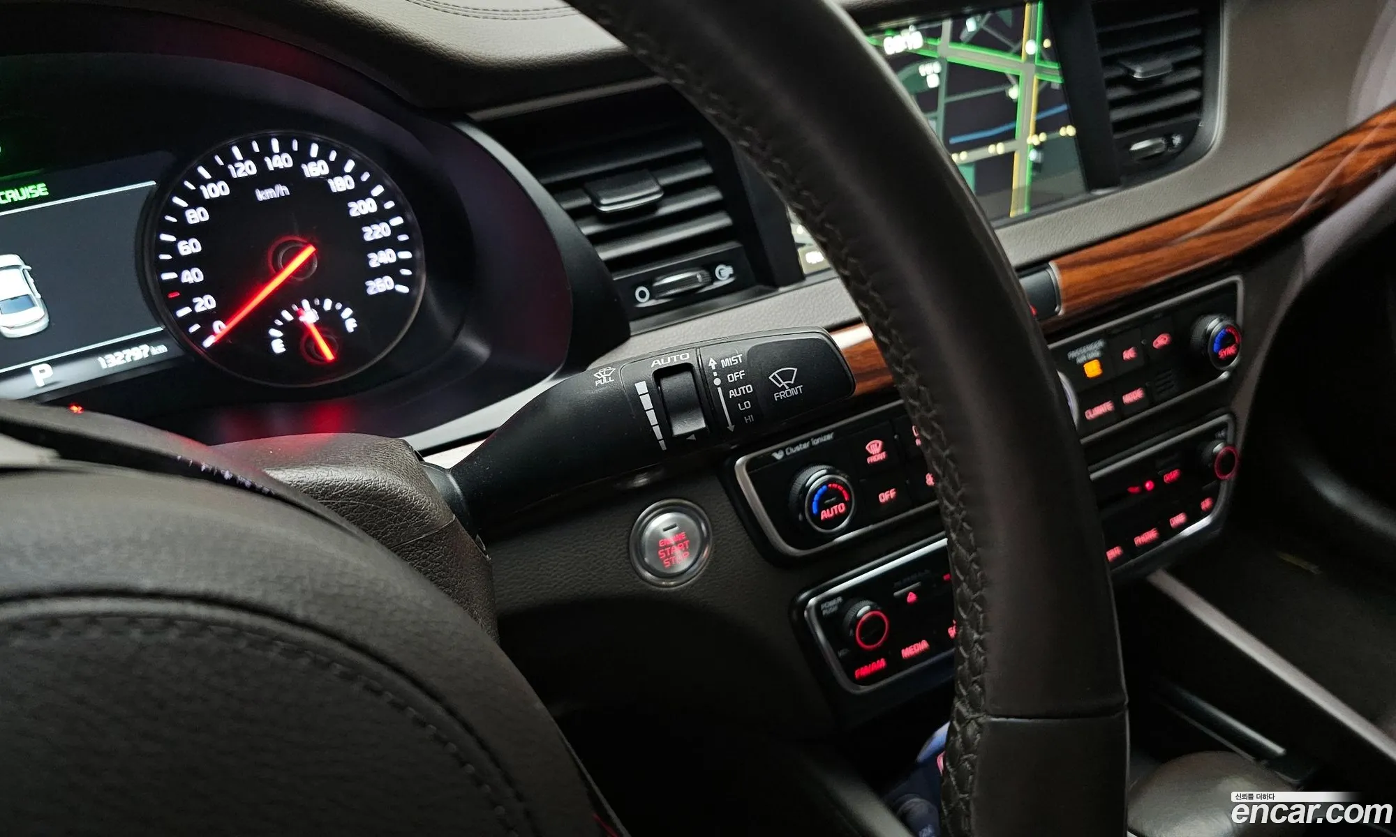 Kia K7 2016 — 20
