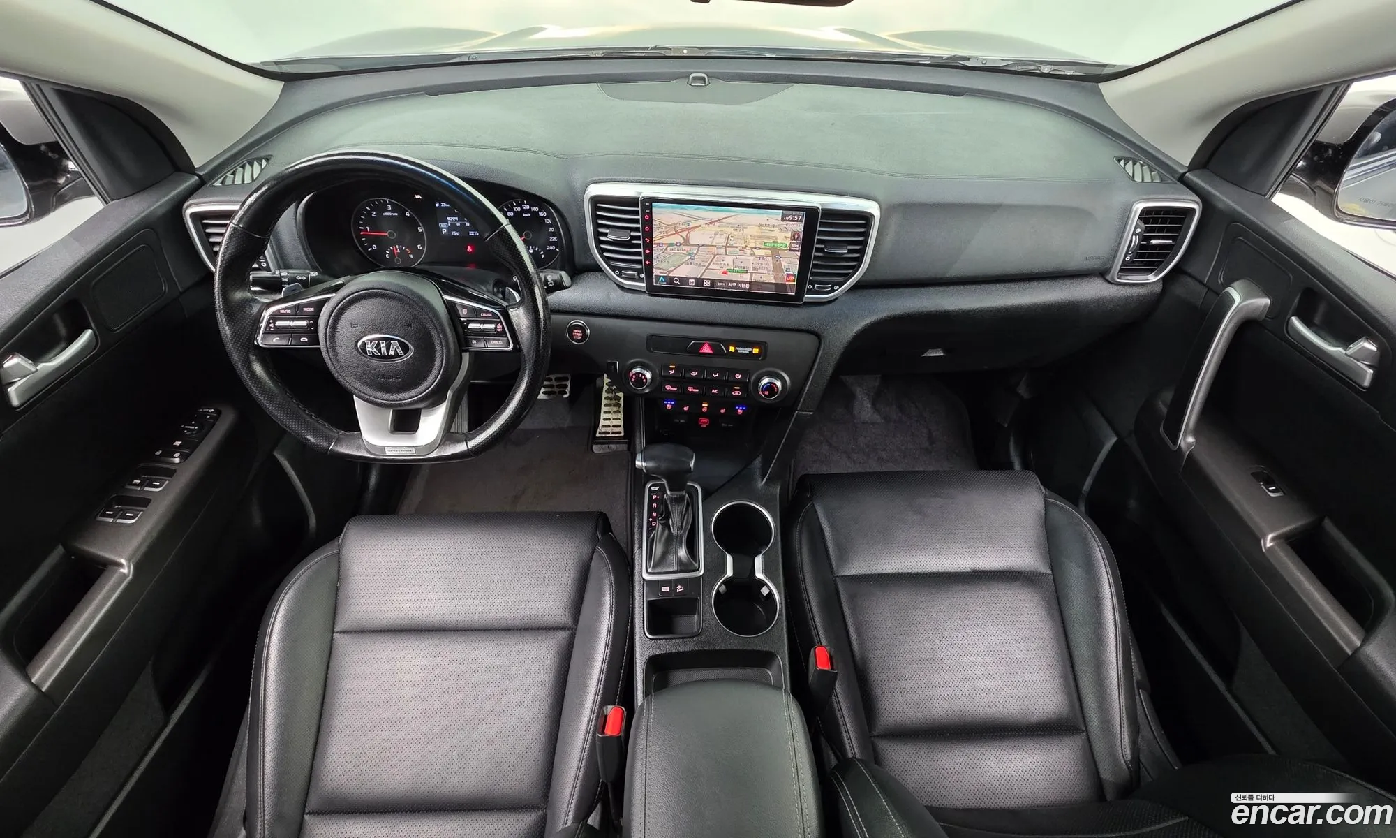 Kia Sportage the Bold 2018 — 19