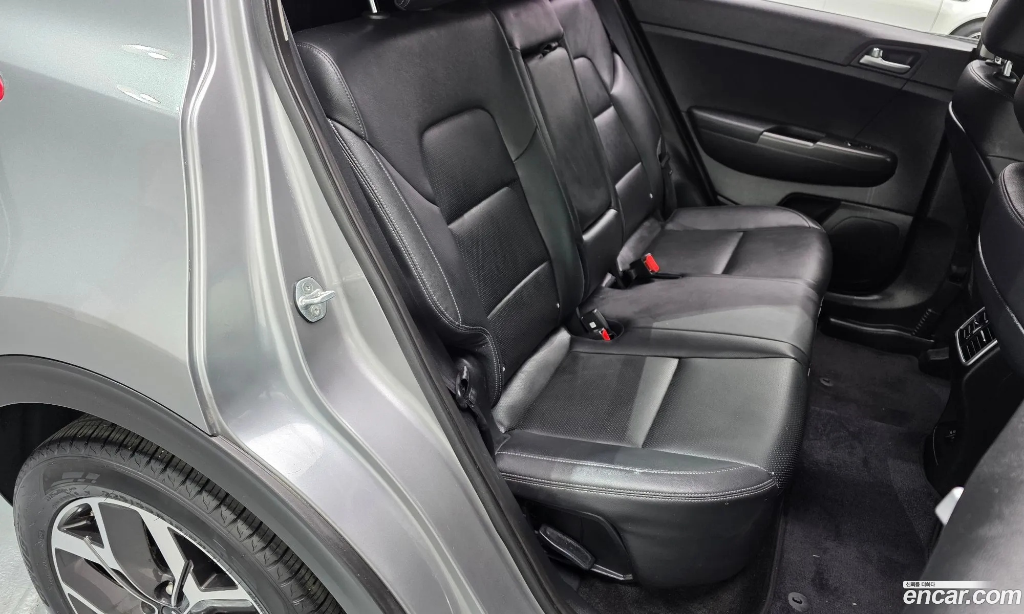Kia Sportage the Bold 2018 — 18