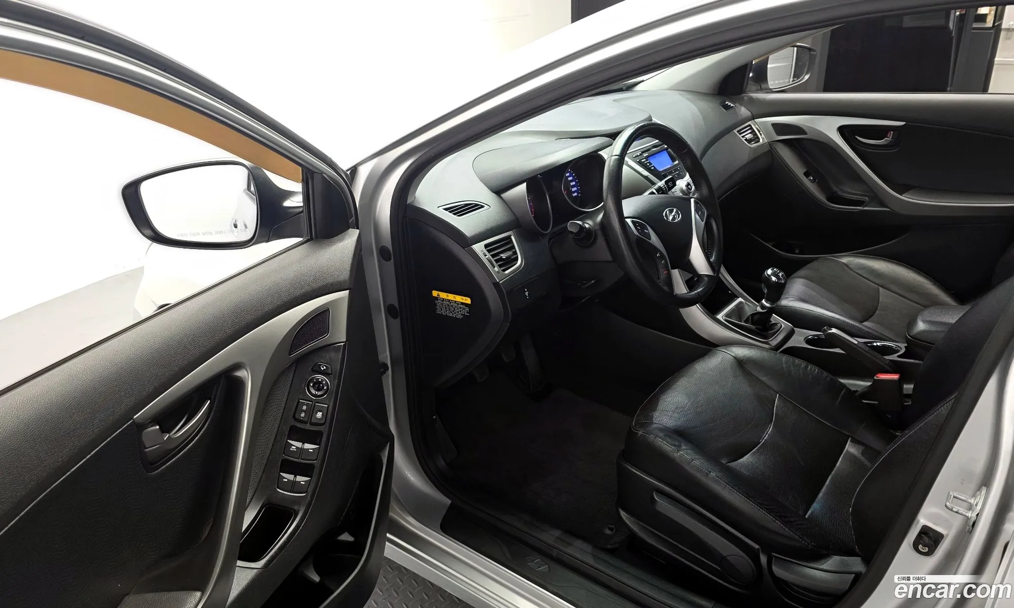 Hyundai Elantra MD 2012 — 20