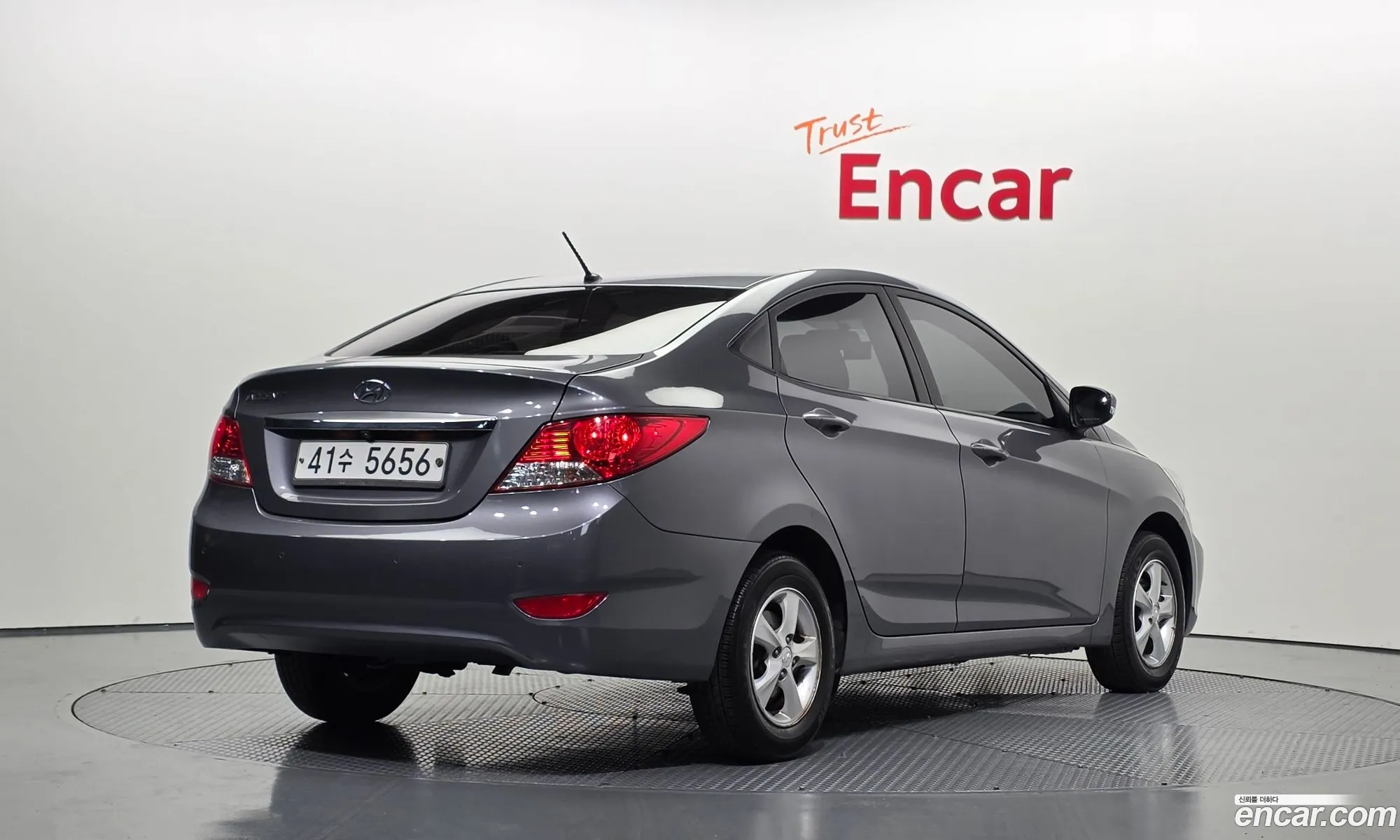 Hyundai Accent 2013 — 9