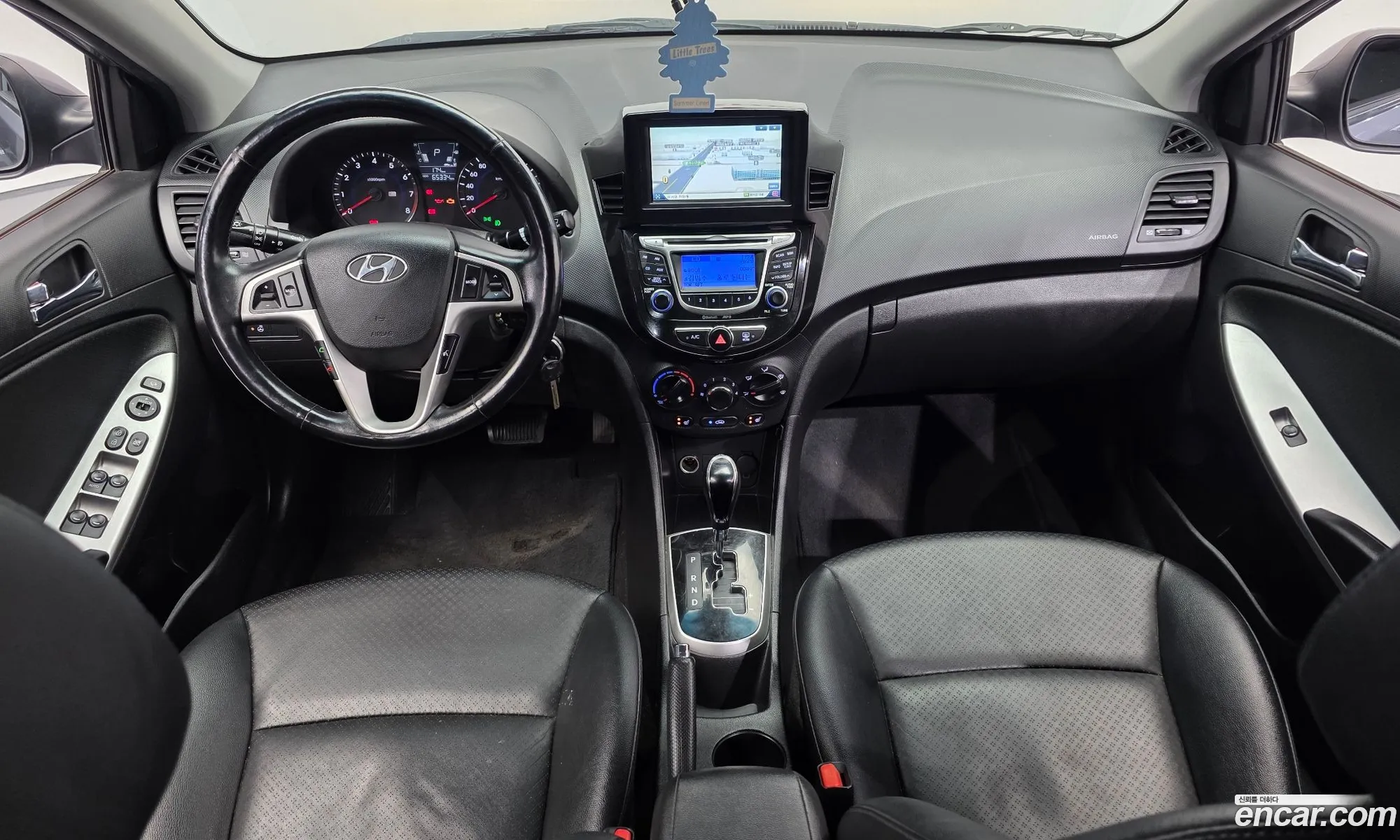 Hyundai Accent 2013 — 18
