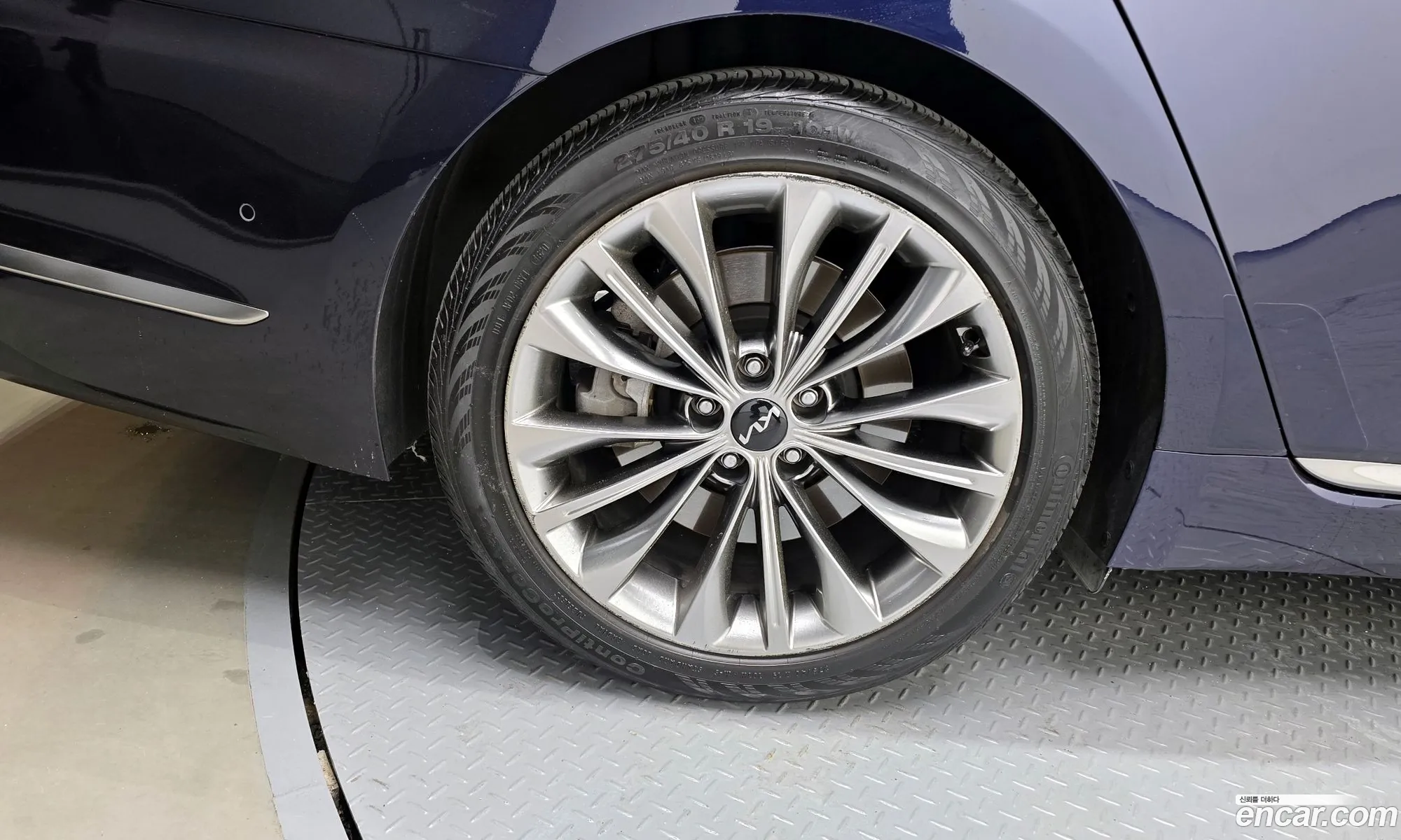 Kia K9 2021 — 35