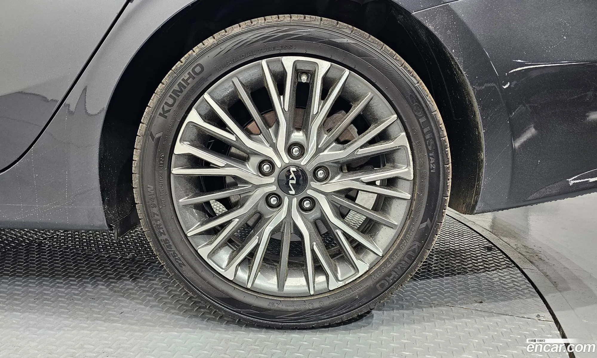 Kia K3 2022 — 13