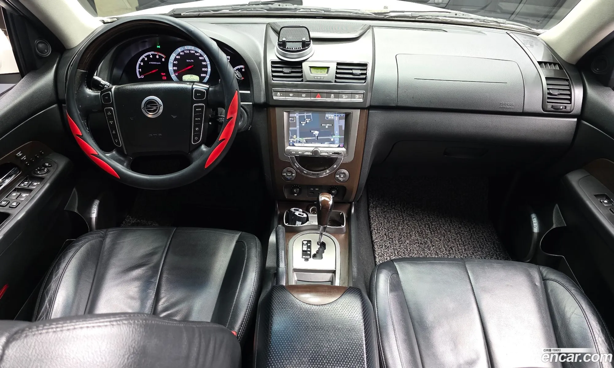 KG Mobility (SsangYong) Rexton W 2014 — 18