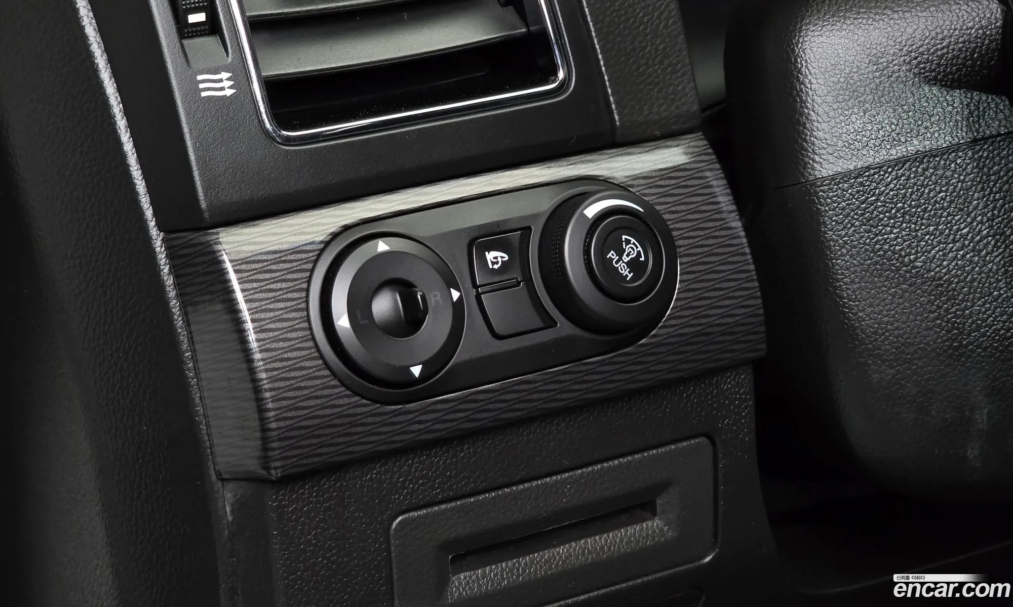 Chevrolet (GM Daewoo) Captiva 2013 — 10
