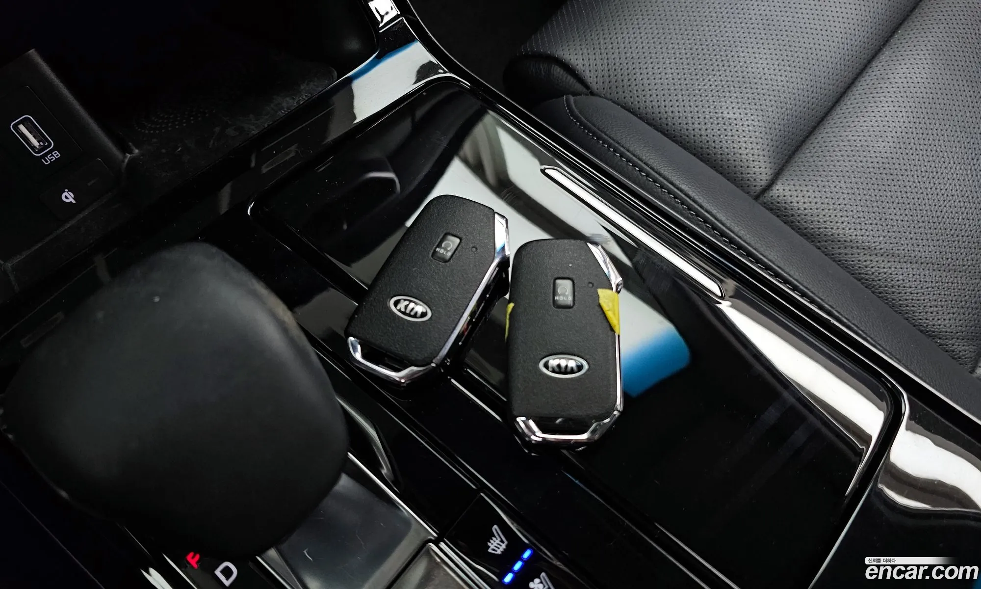 Kia K7 Premier 2019 — 24