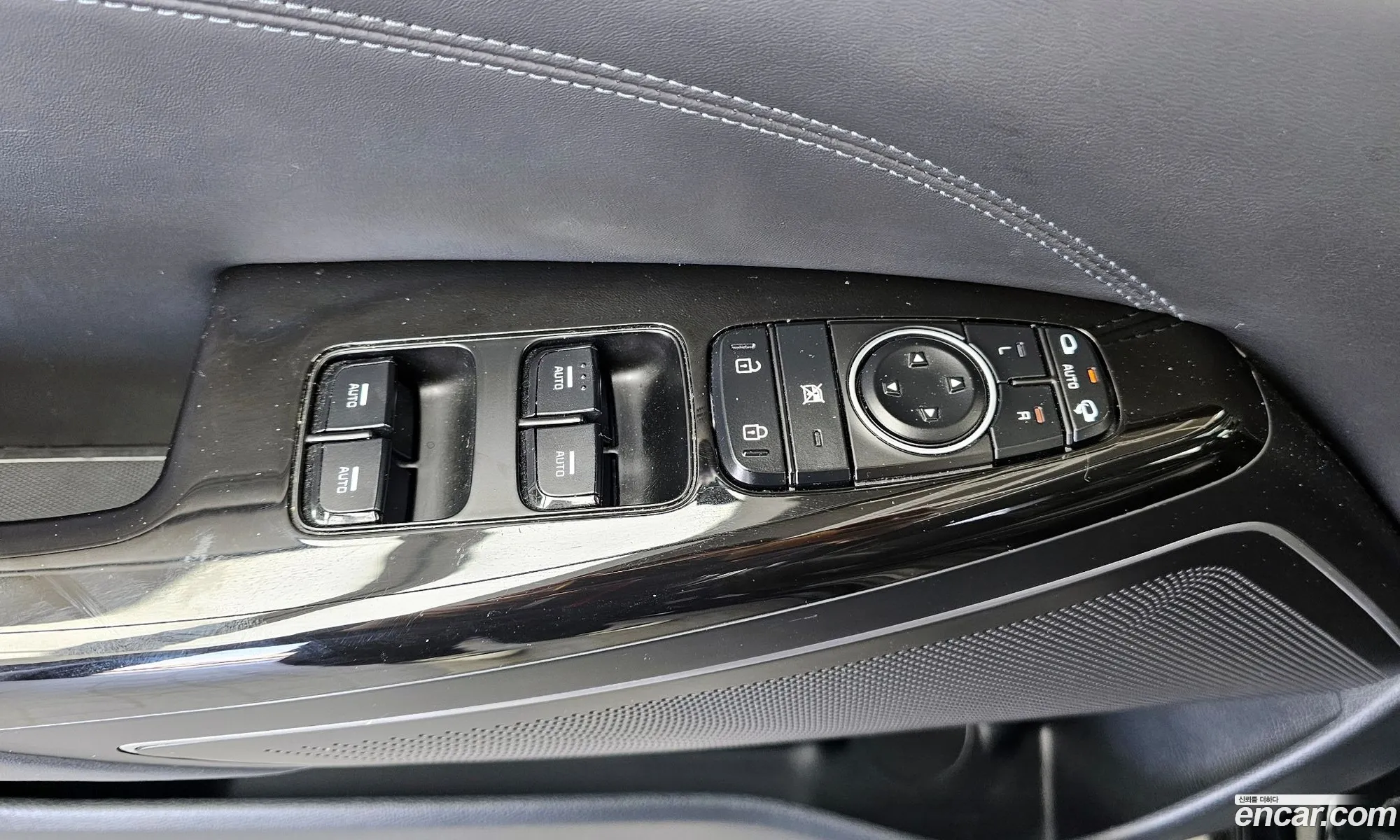 Kia K7 Premier 2019 — 18