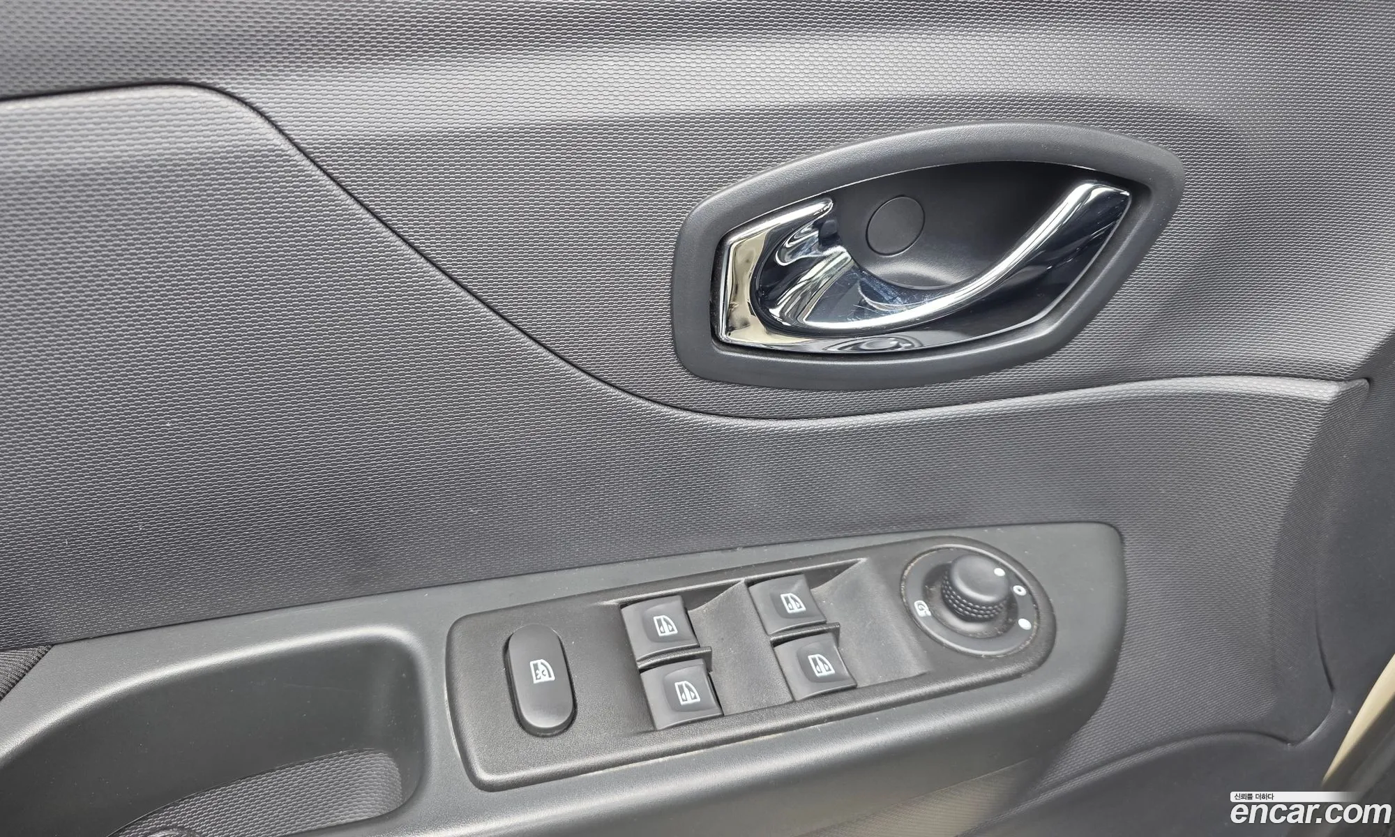 Renault Korea (Samsung) QM3 2015 — 8