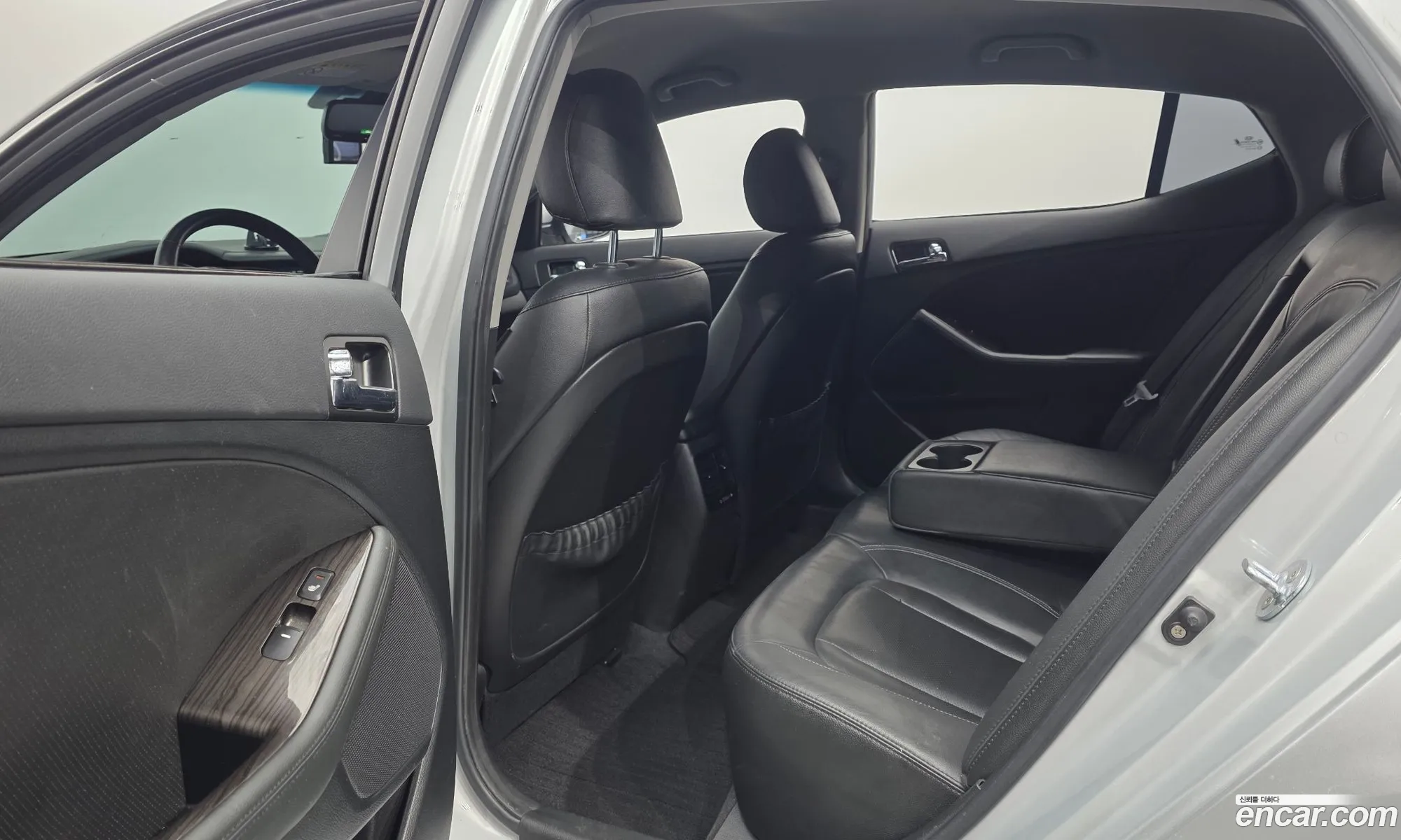 Kia K5 2010 — 9
