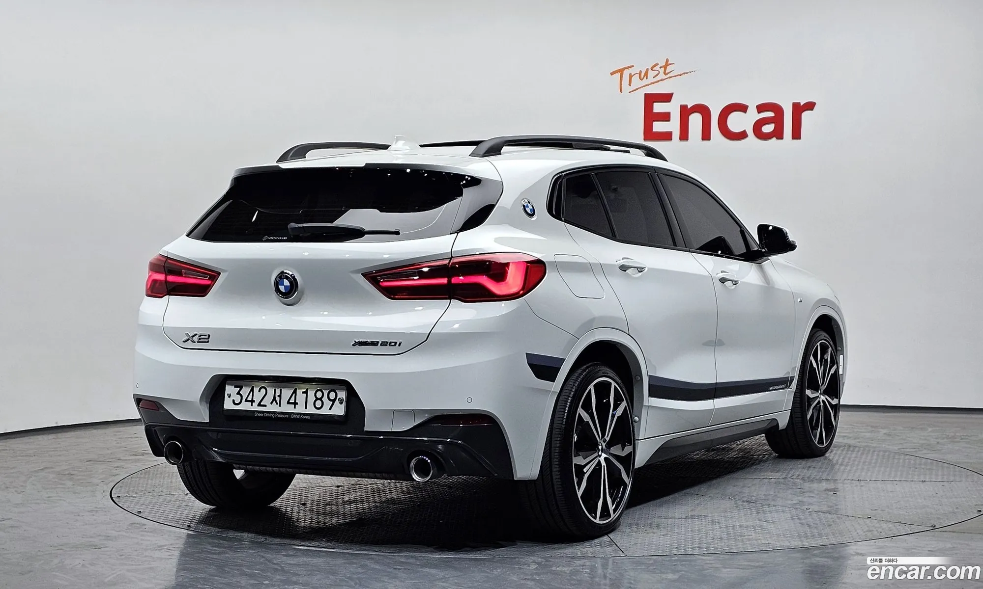 BMW X2 2019 WBA11DF00L5P23643 — 9