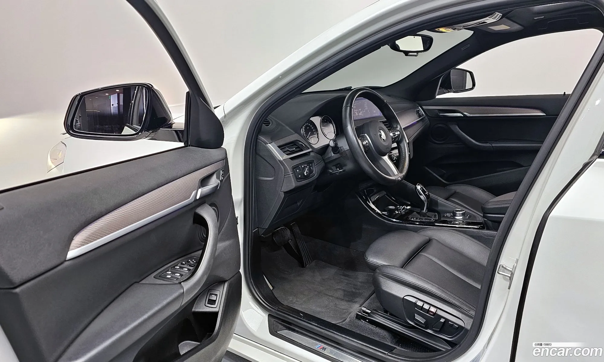 BMW X2 2019 WBA11DF00L5P23643 — 6