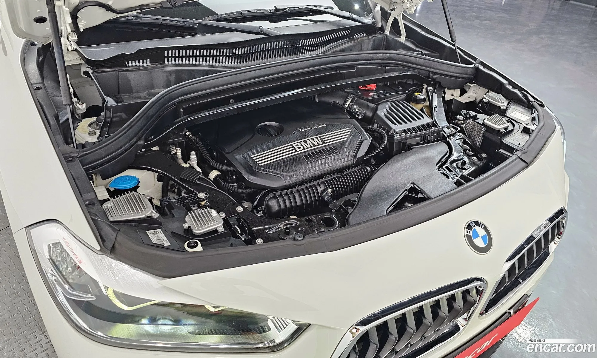 BMW X2 2019 WBA11DF00L5P23643 — 4