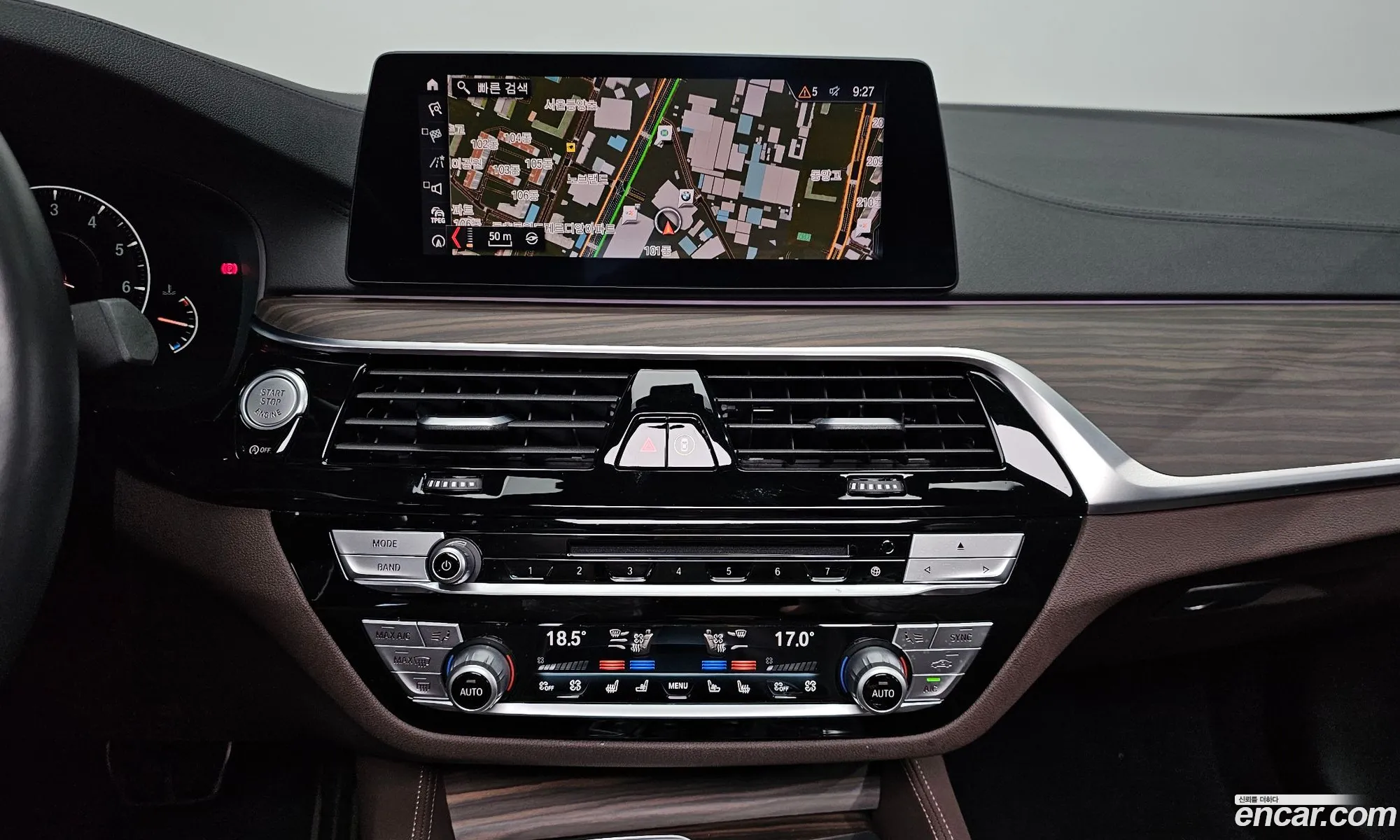 BMW 5 Series 2019 WBAJD3108KWW39331 — 4