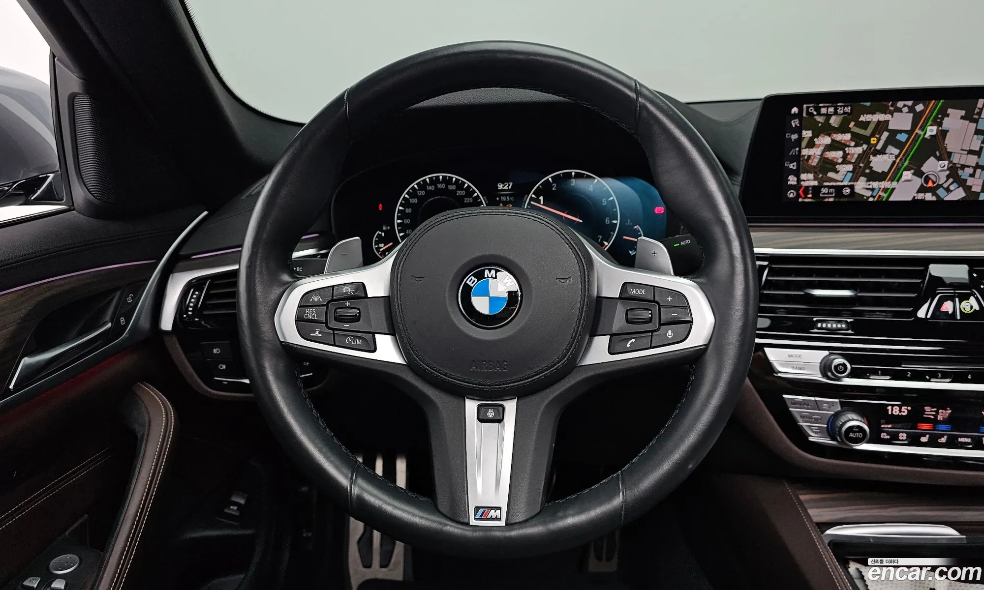 BMW 5 Series 2019 WBAJD3108KWW39331 — 23