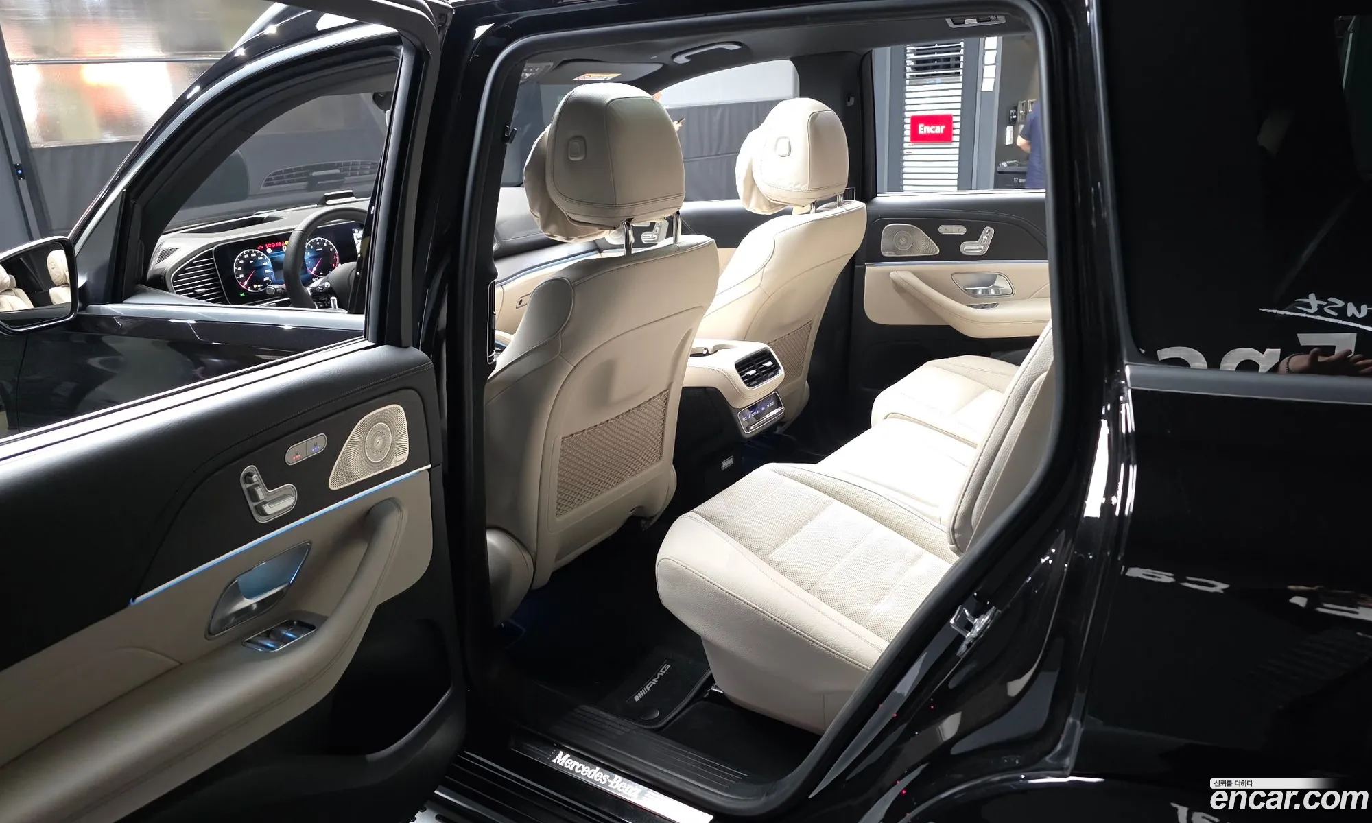 Mercedes-Benz GLS-Class X167 2025 — 26
