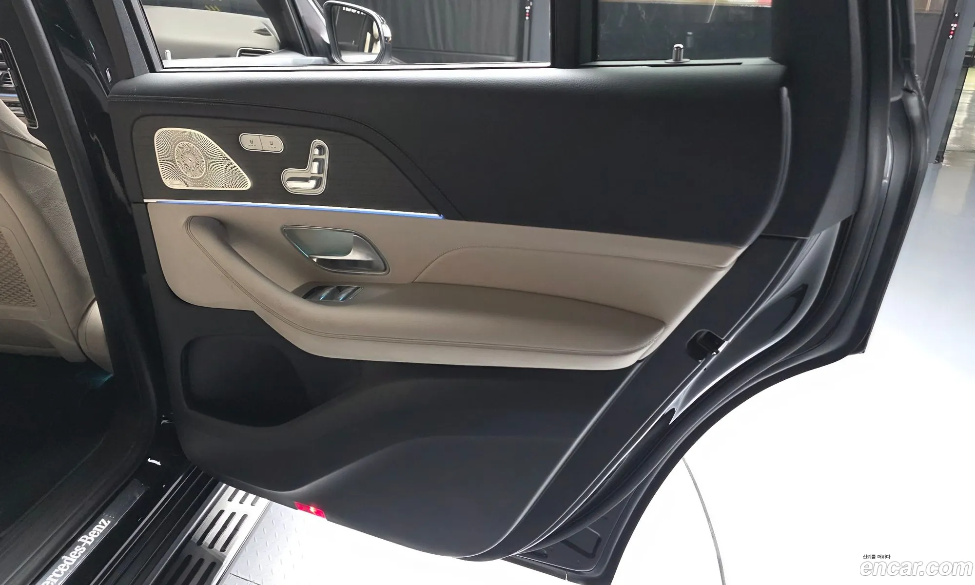 Mercedes-Benz GLS-Class X167 2025 — 2