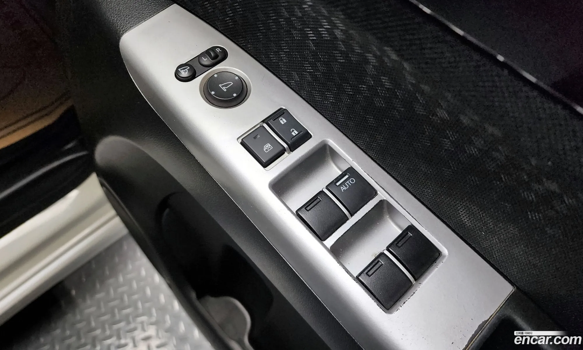 Honda N-BOX 2016 KL90B3C6GGZ2ZA092 — 16