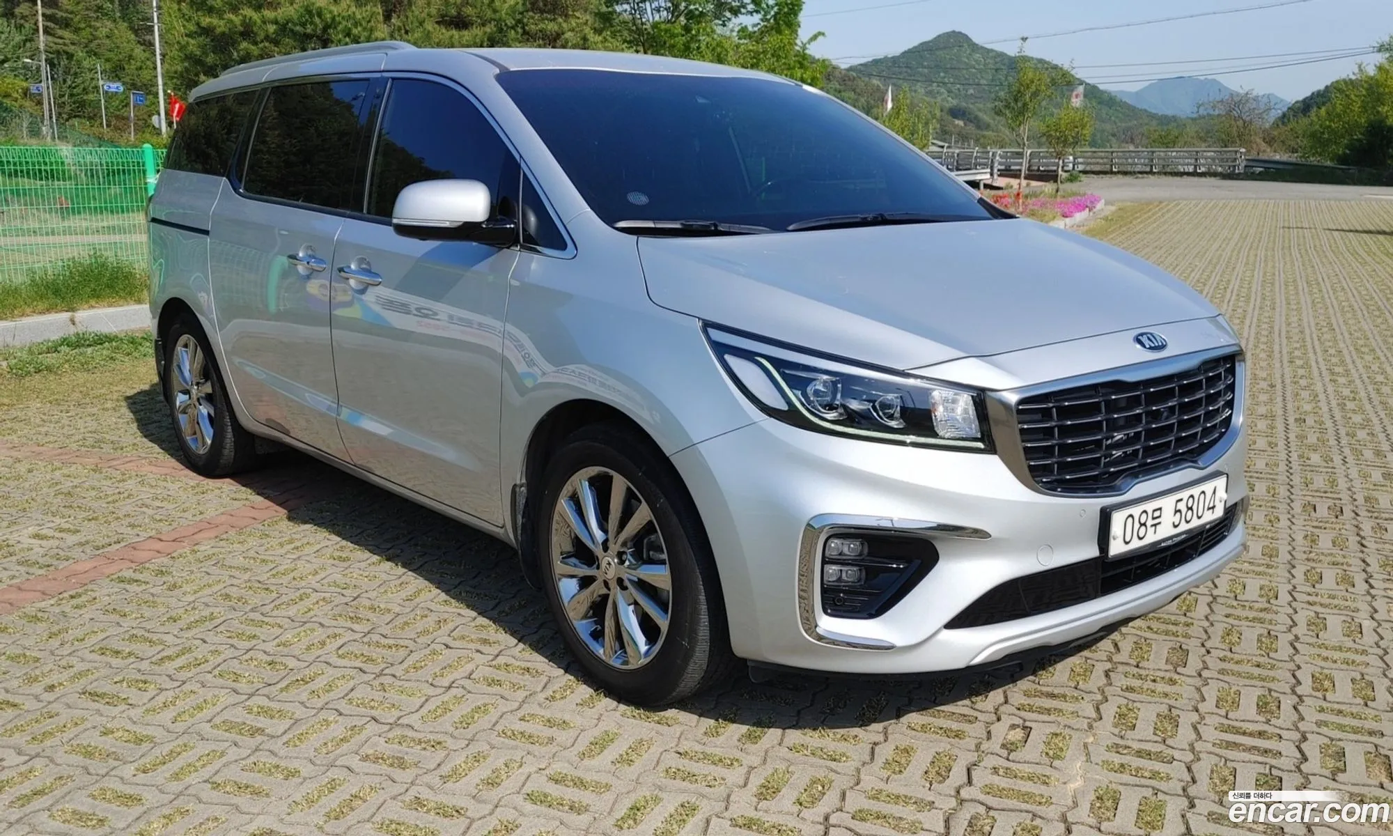 Kia Carnival 2018 — 3