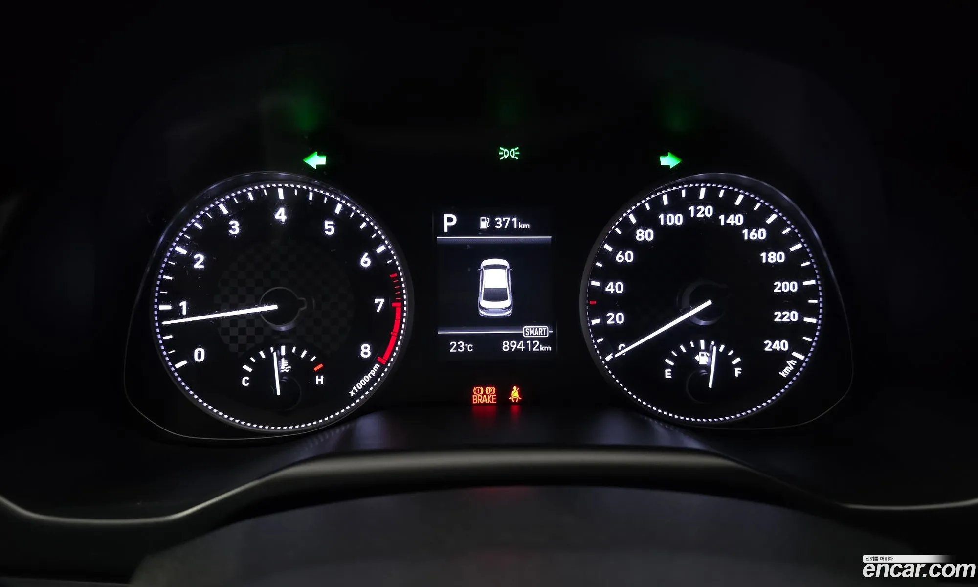 Hyundai Elantra AD 2019 — 19