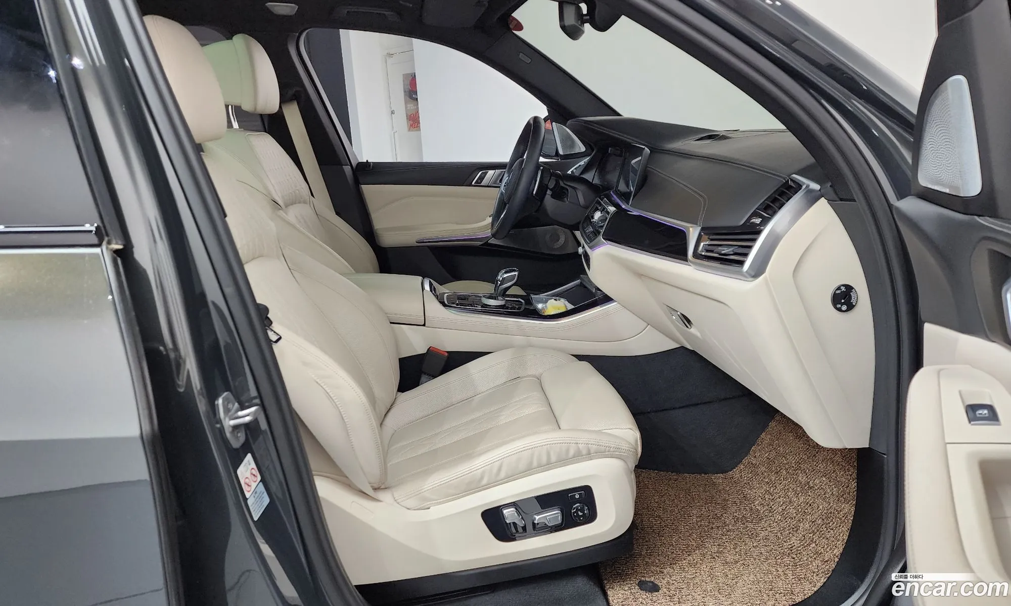 BMW X5 2022 S9S0DD0DS9S0DD0D0 — 28