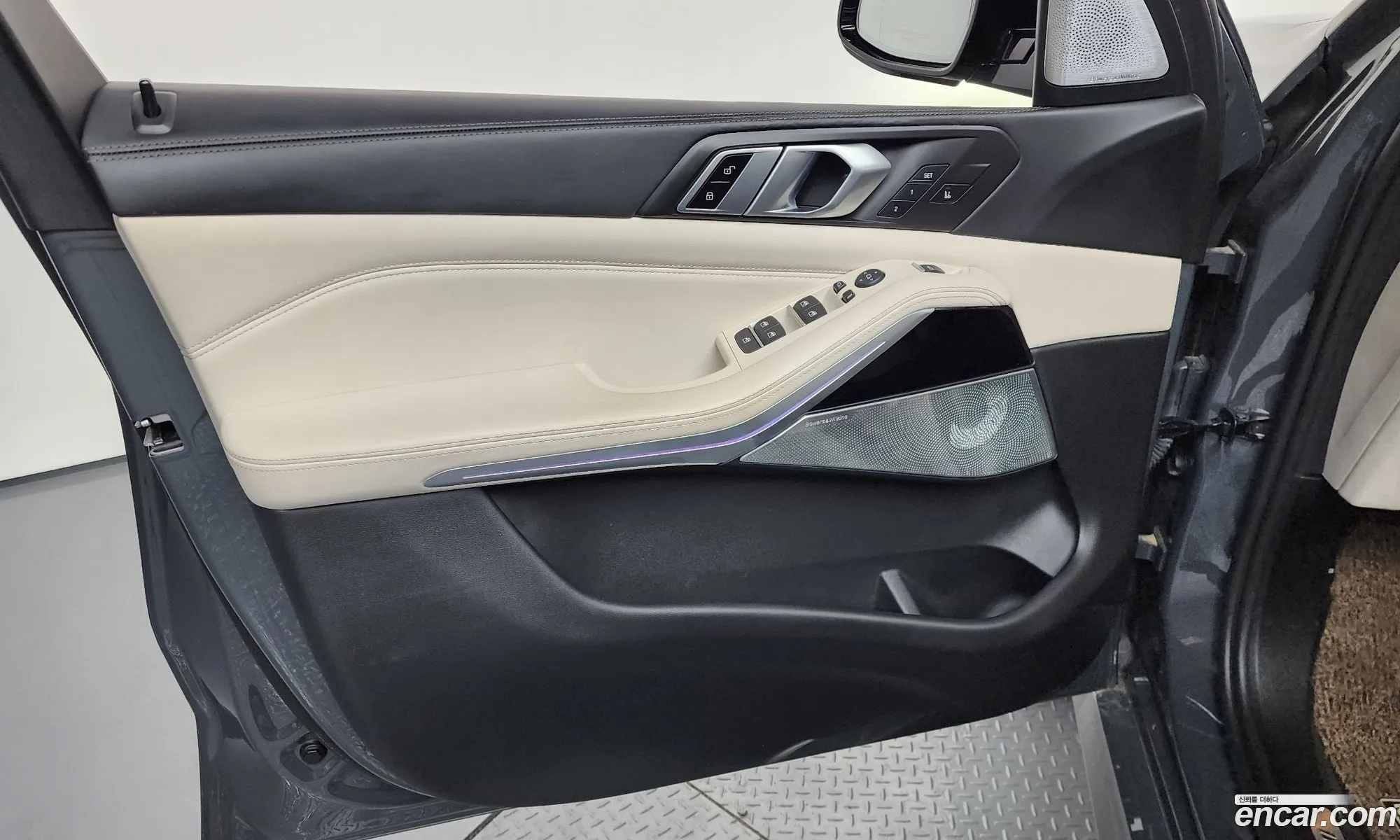 BMW X5 2022 S9S0DD0DS9S0DD0D0 — 8