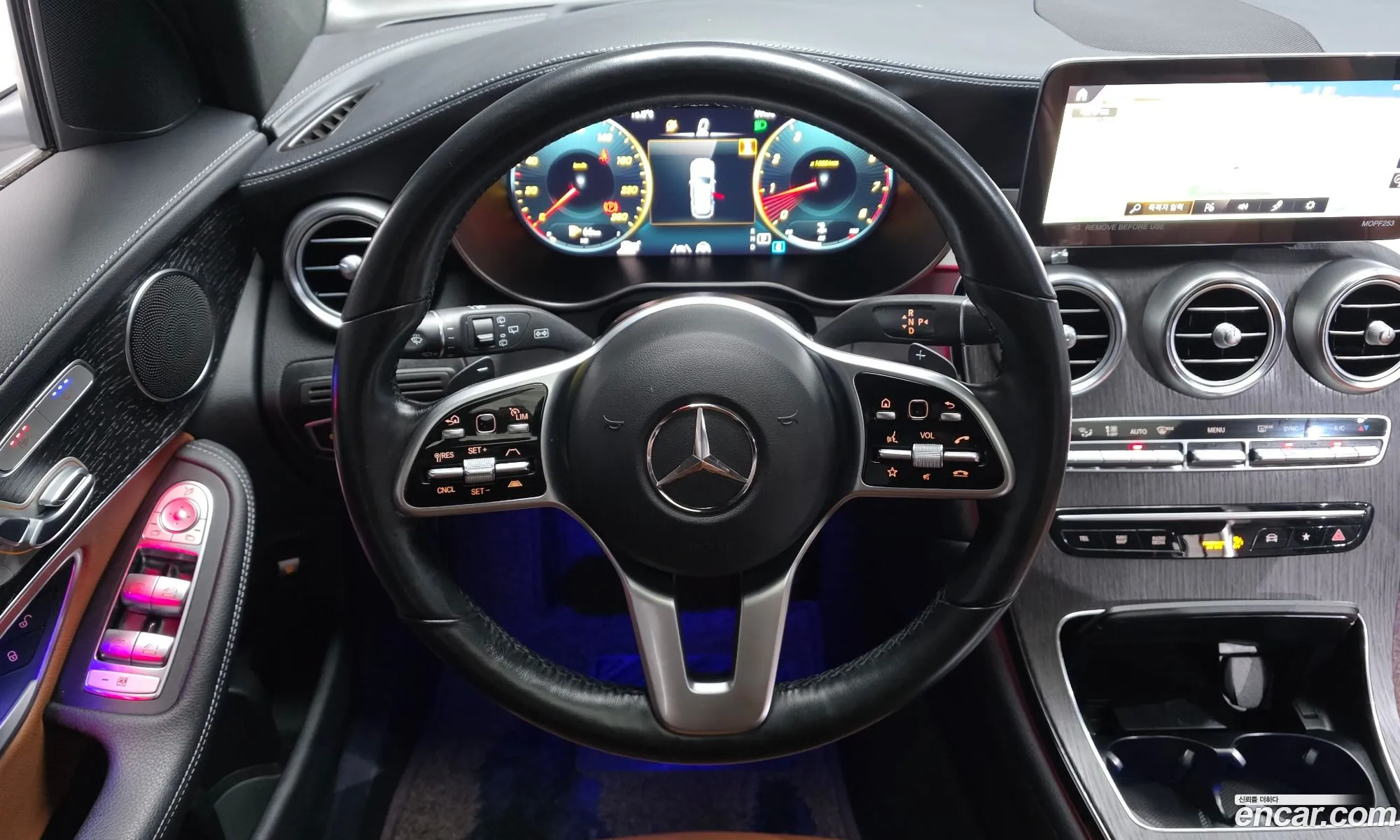 Mercedes-Benz GLC-Class X253 2022 — 5