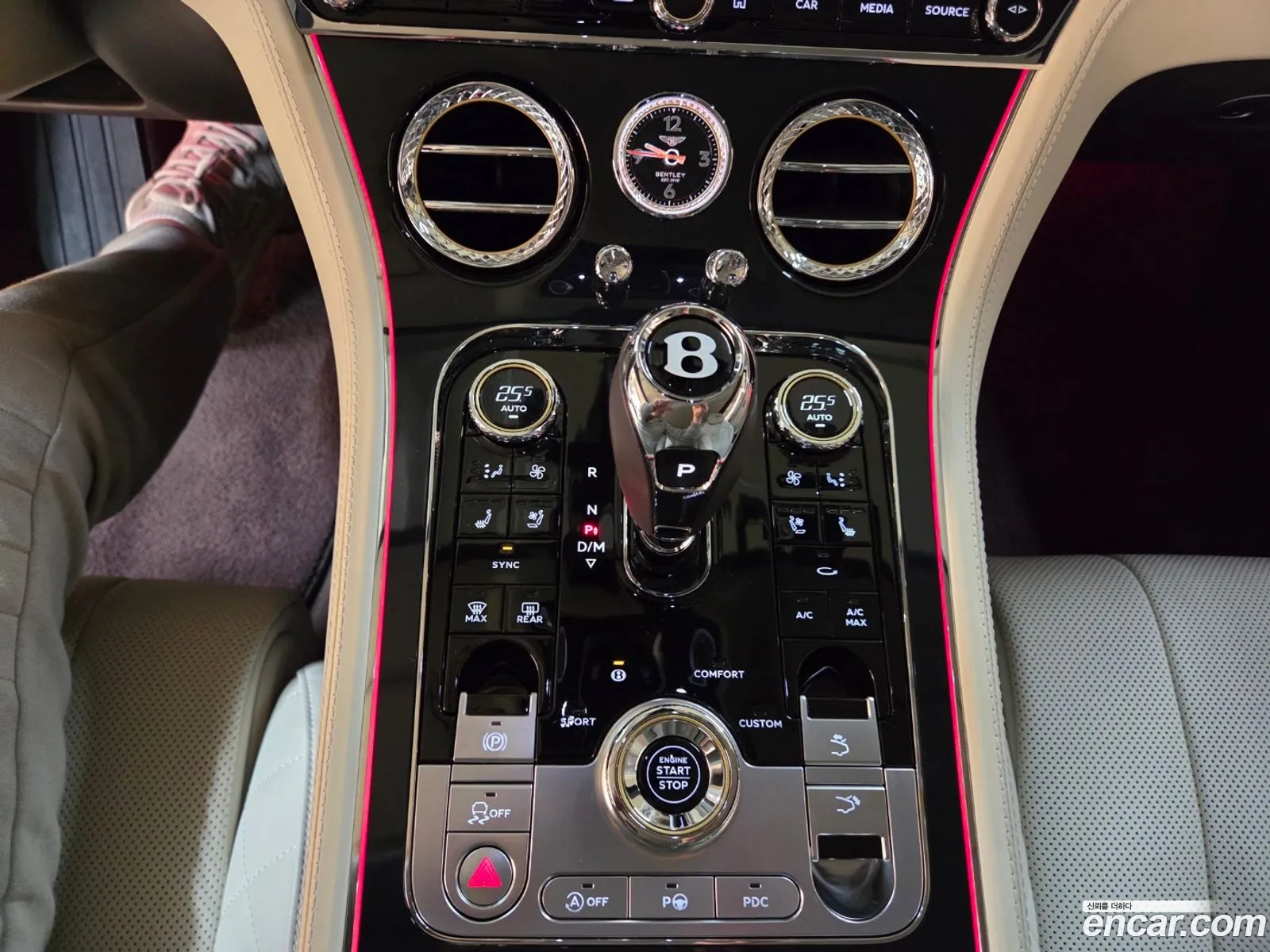 Bentley Continental GT 2023 — 4