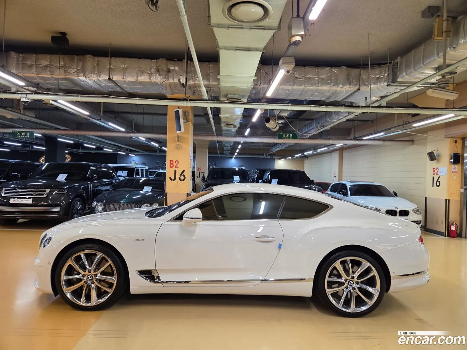 Bentley Continental GT 2023 — 3