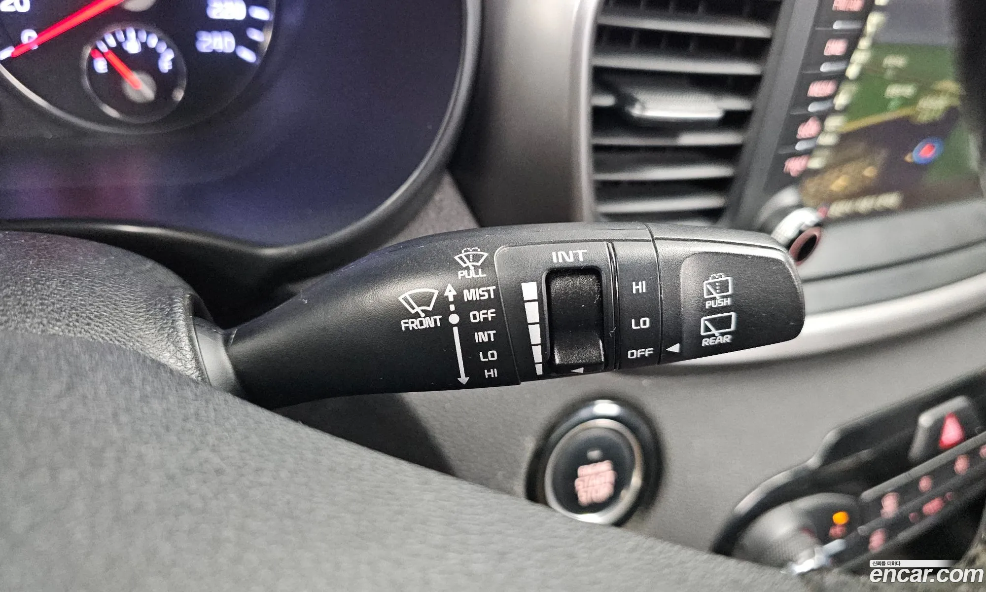 Kia Sorento 2015 — 28