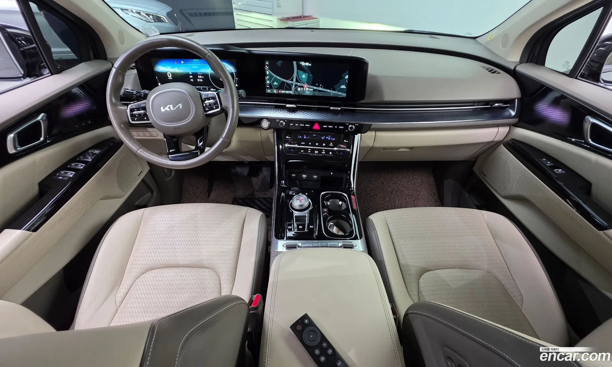 Kia Carnival 2021 — 2