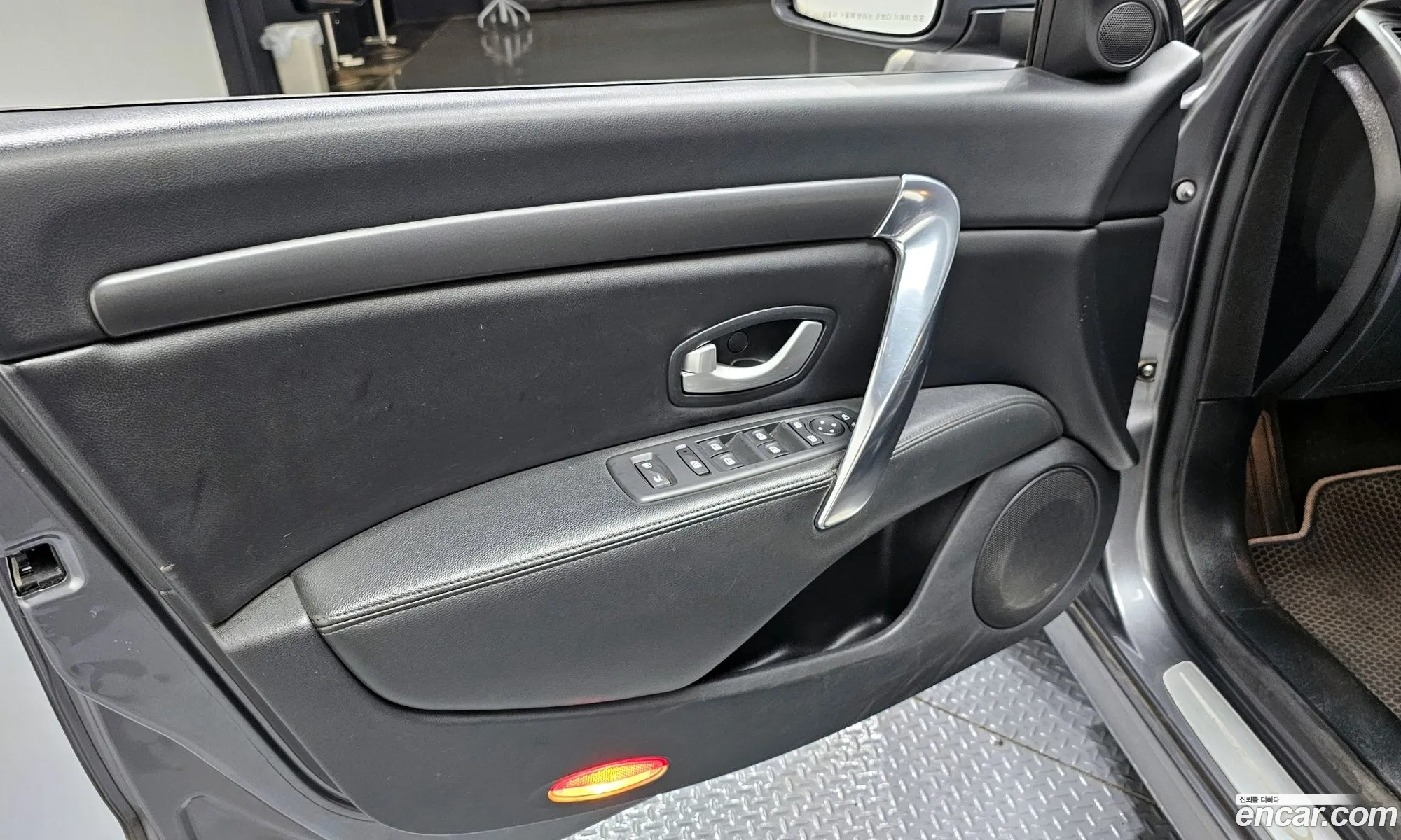 Renault Korea (Samsung) SM7 Nova 2015 — 33