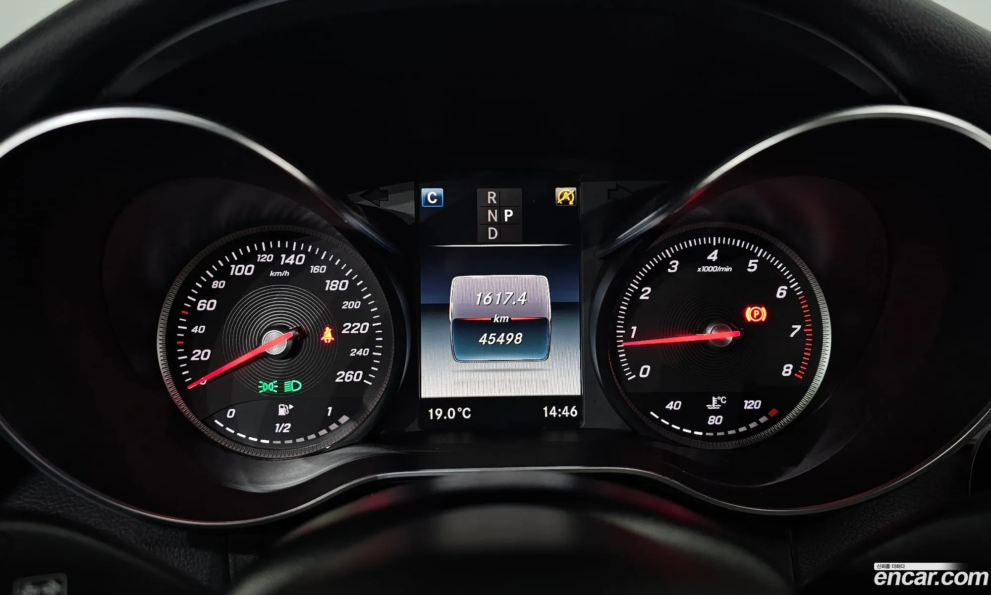 Mercedes-Benz C-Class W205 2018 — 27