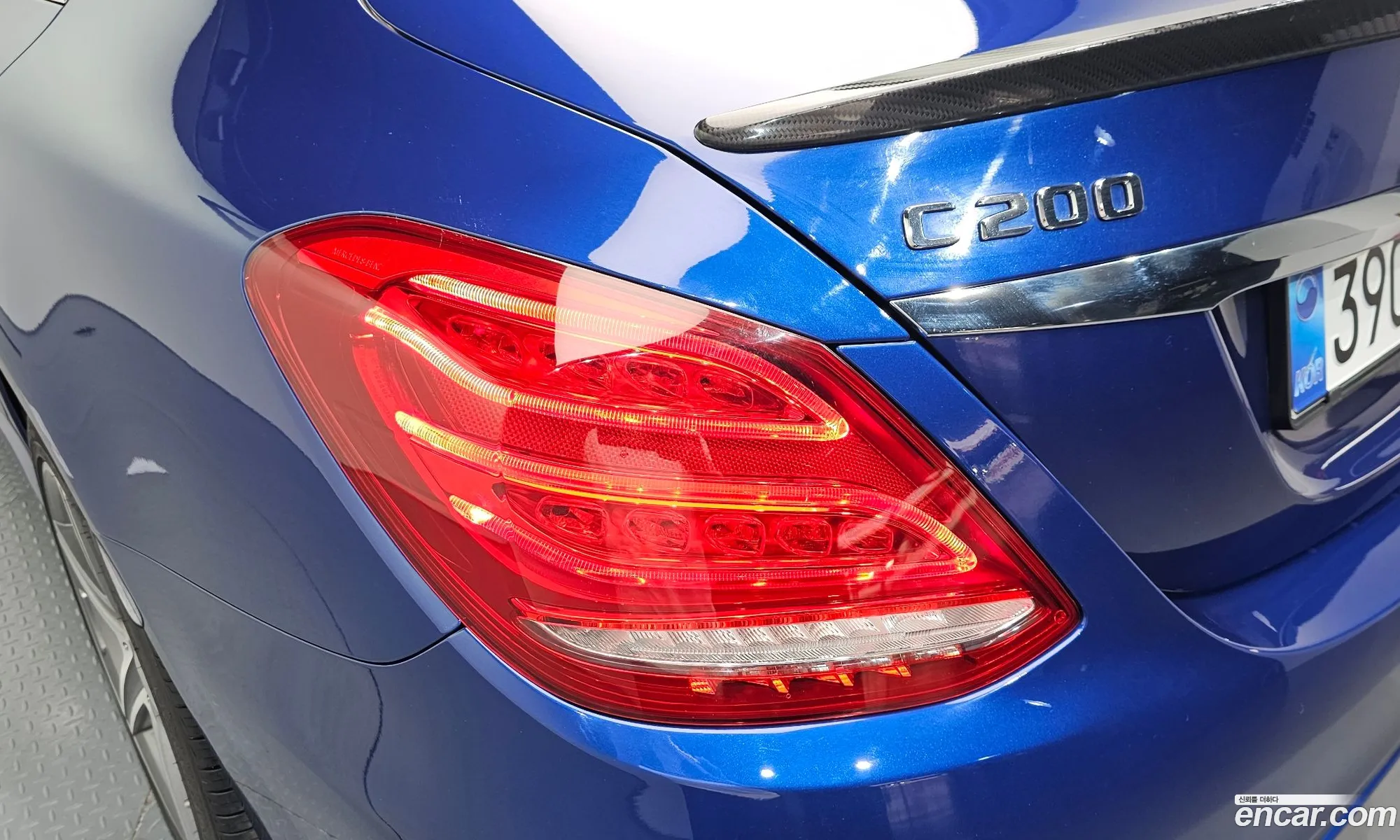 Mercedes-Benz C-Class W205 2018 — 10