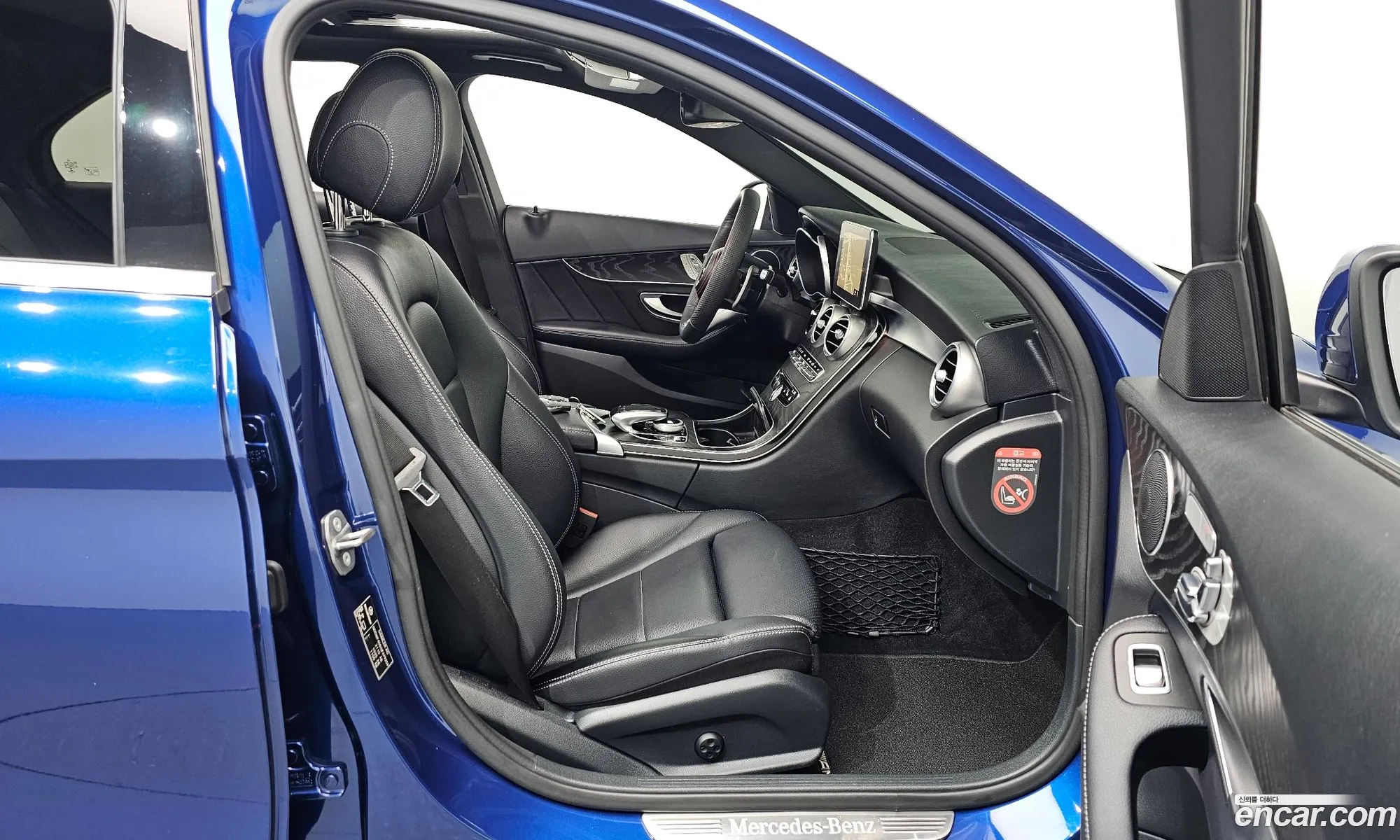 Mercedes-Benz C-Class W205 2018 — 15