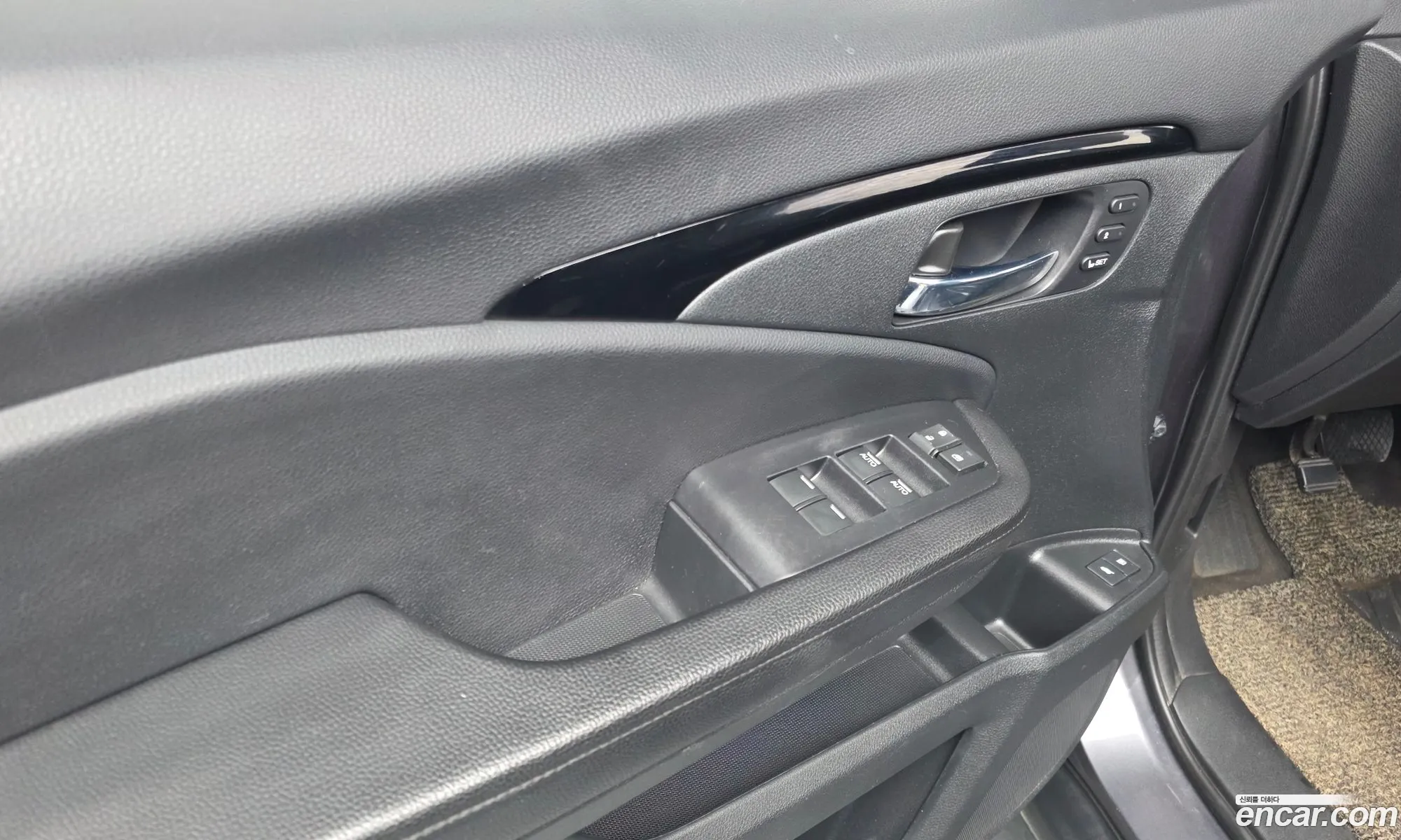 Honda Pilot 2019 5FNYF6860KB200063 — 2