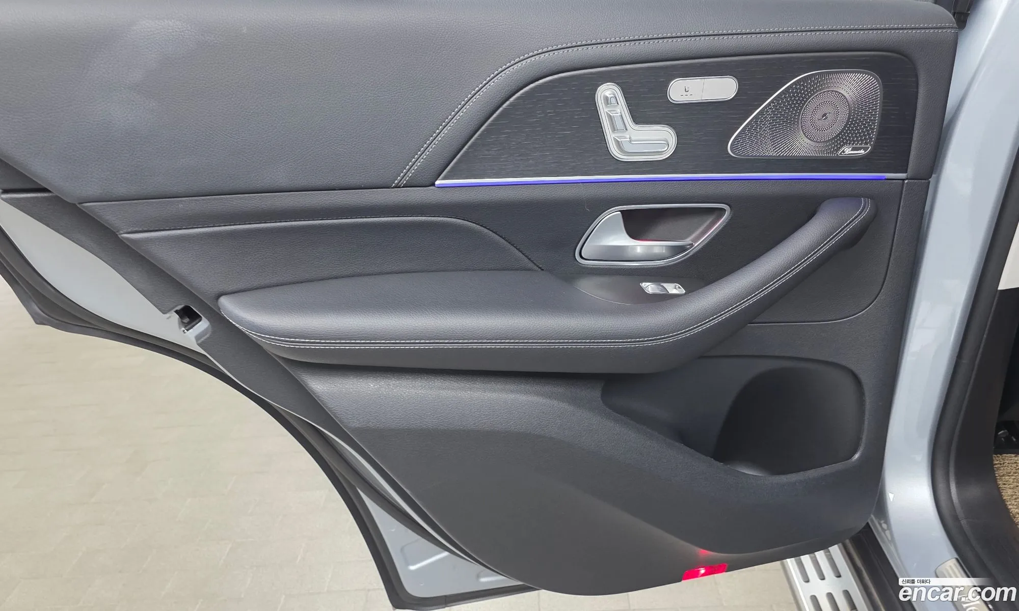 Mercedes-Benz GLE-Class W167 2023 — 18