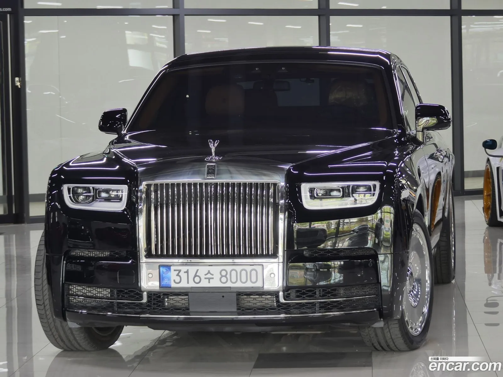 Rolls-Royce Phantom 2021 — 12